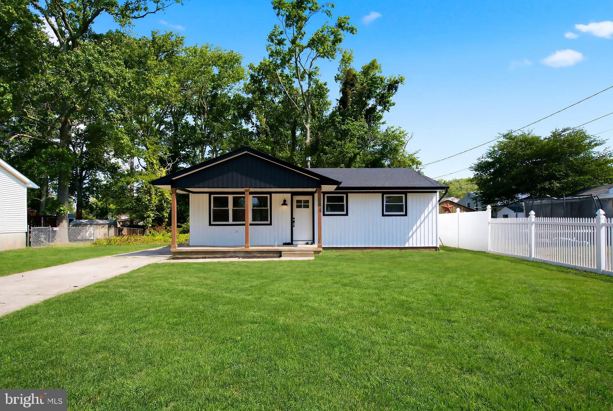 Photo 1 of 26 — 504 KADLUBECK WAY, LITTLE EGG HARBOR TWP, NJ 08087