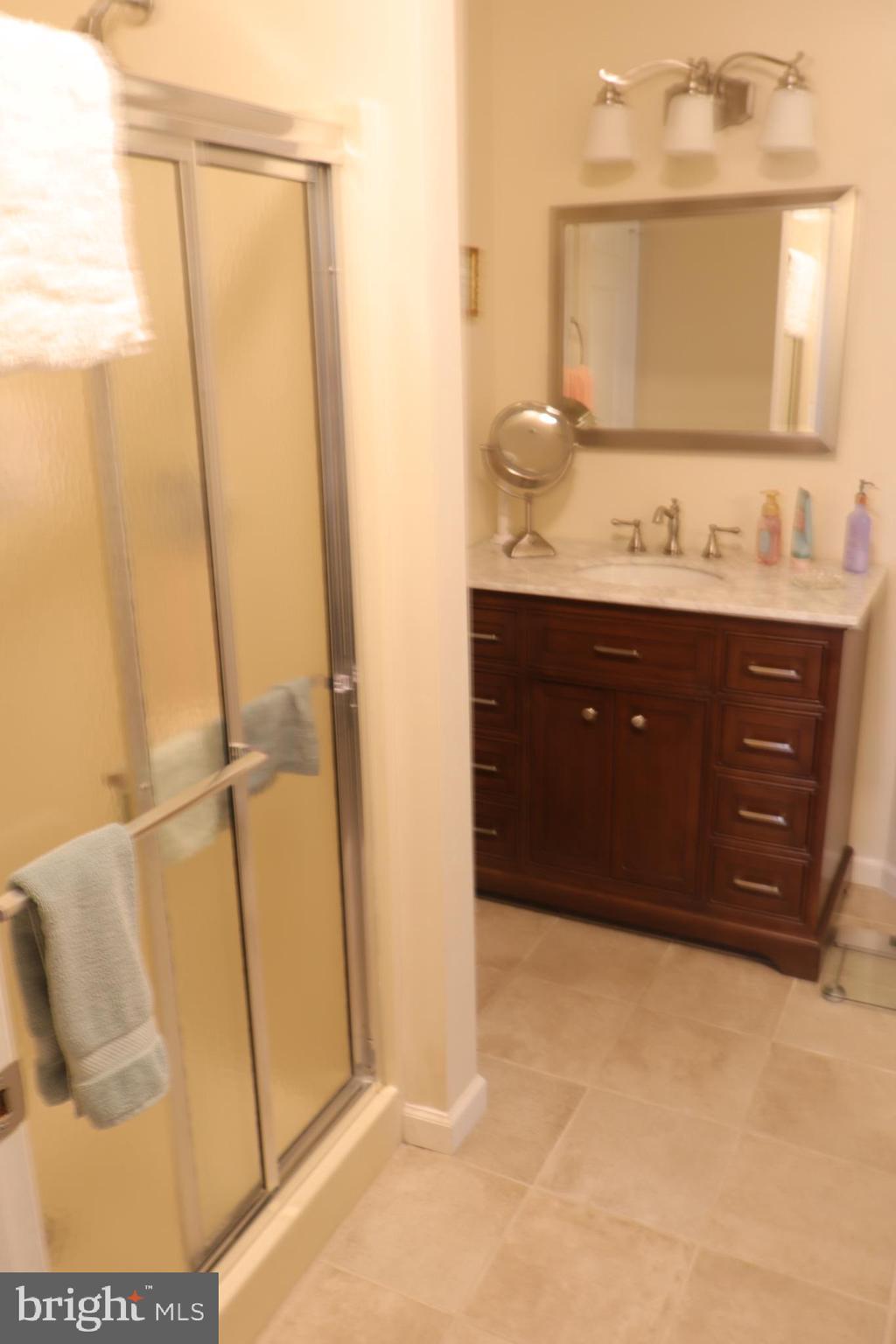 STONE HILL FARMS - Residential