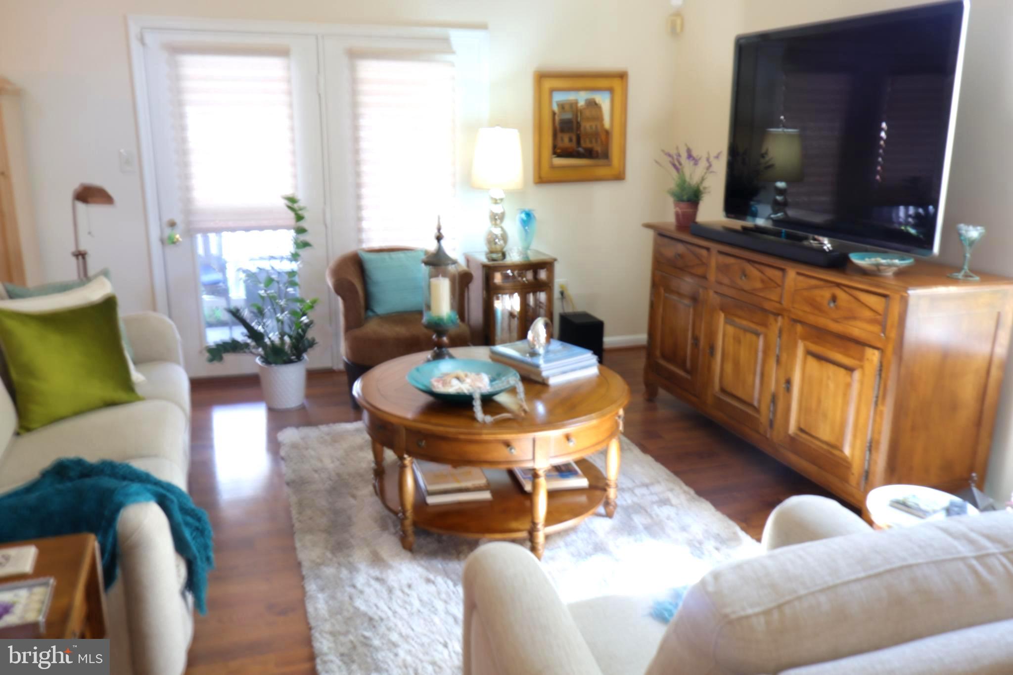 STONE HILL FARMS - Residential