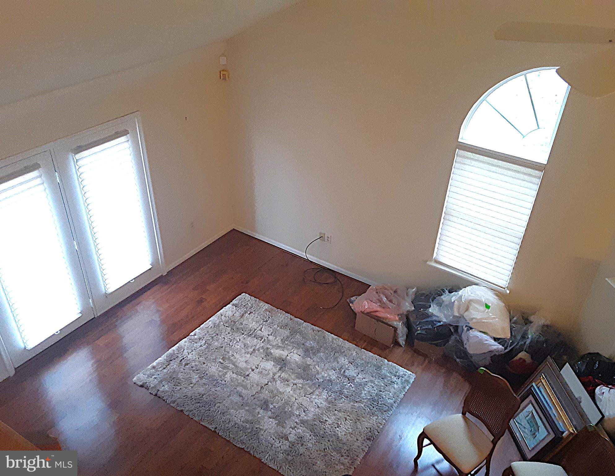 STONE HILL FARMS - Residential