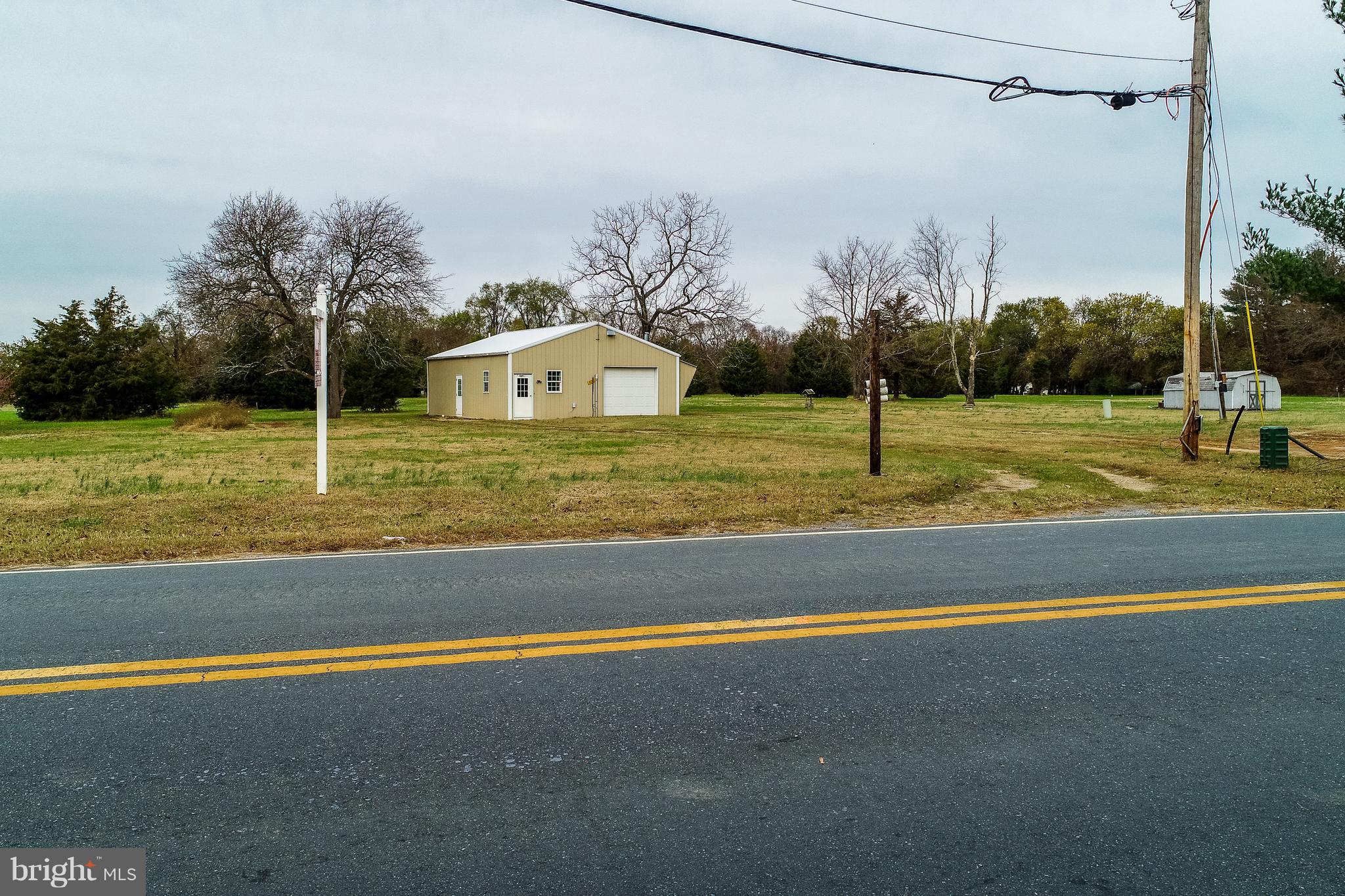 CHESTER HARBOR - Land