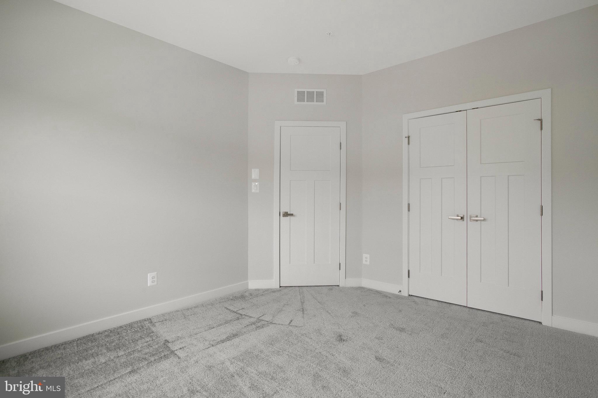 GREENLEIGH AT CROSSROADS - Residential