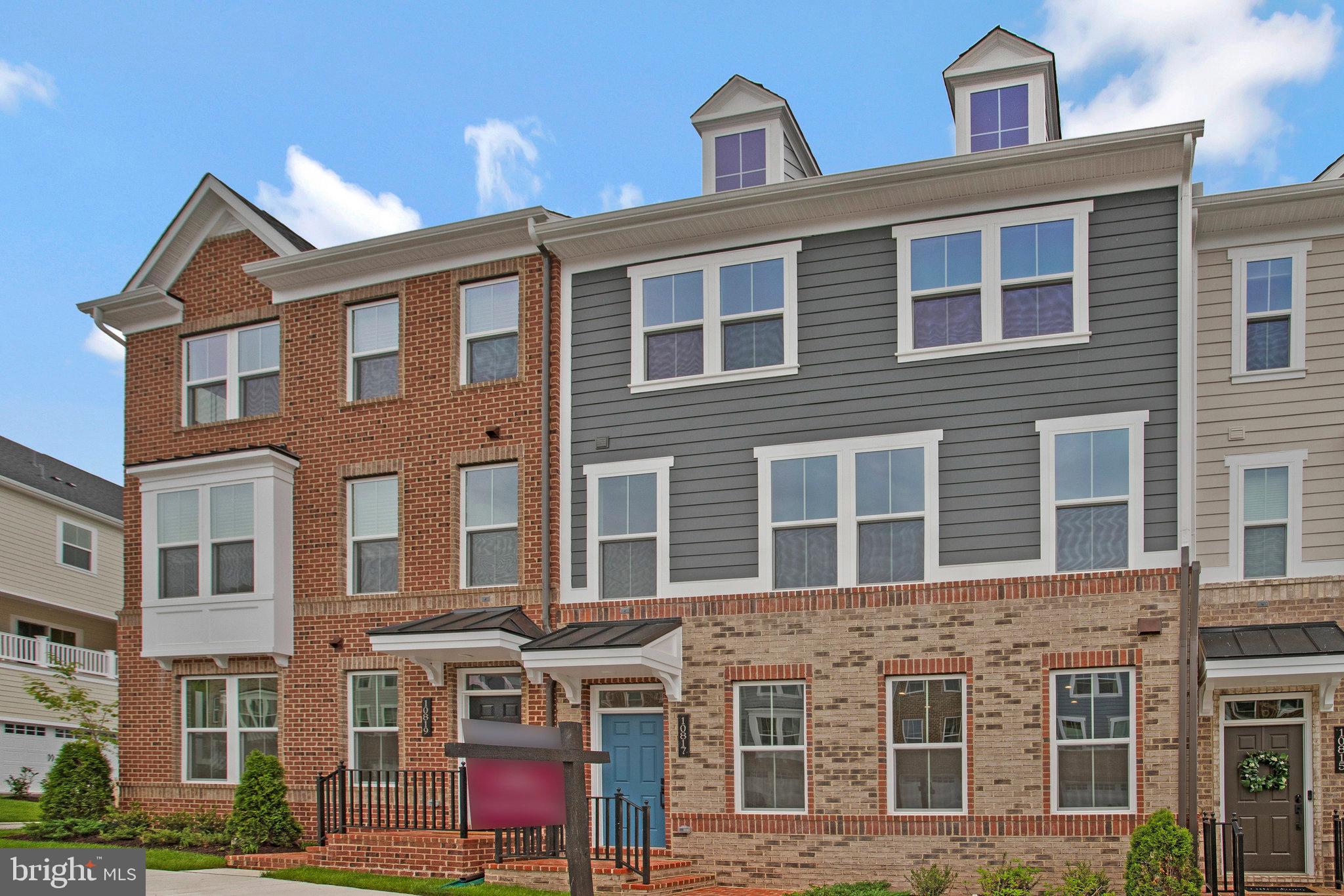 GREENLEIGH AT CROSSROADS - Residential