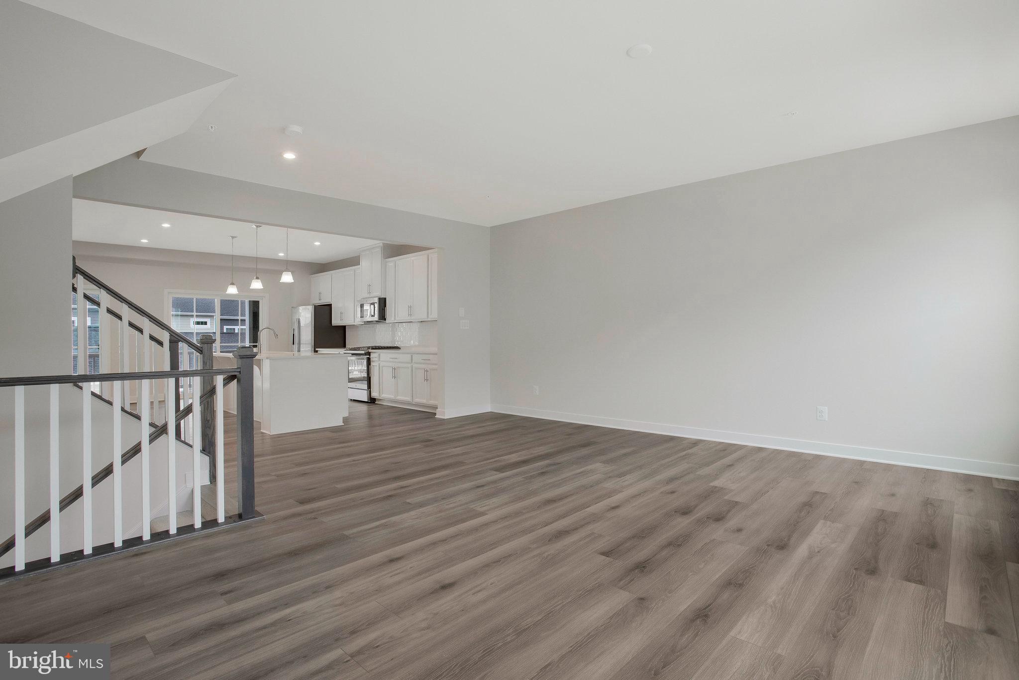 GREENLEIGH AT CROSSROADS - Residential