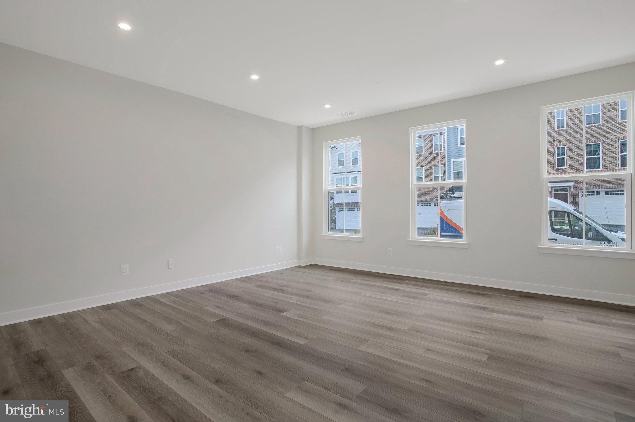 GREENLEIGH AT CROSSROADS - Residential