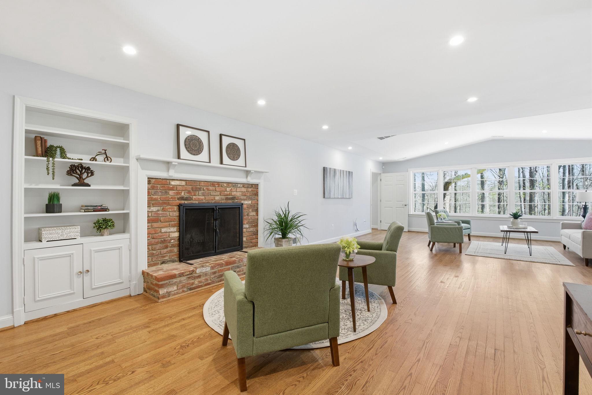 BRINKWOOD ESTATES - Residential