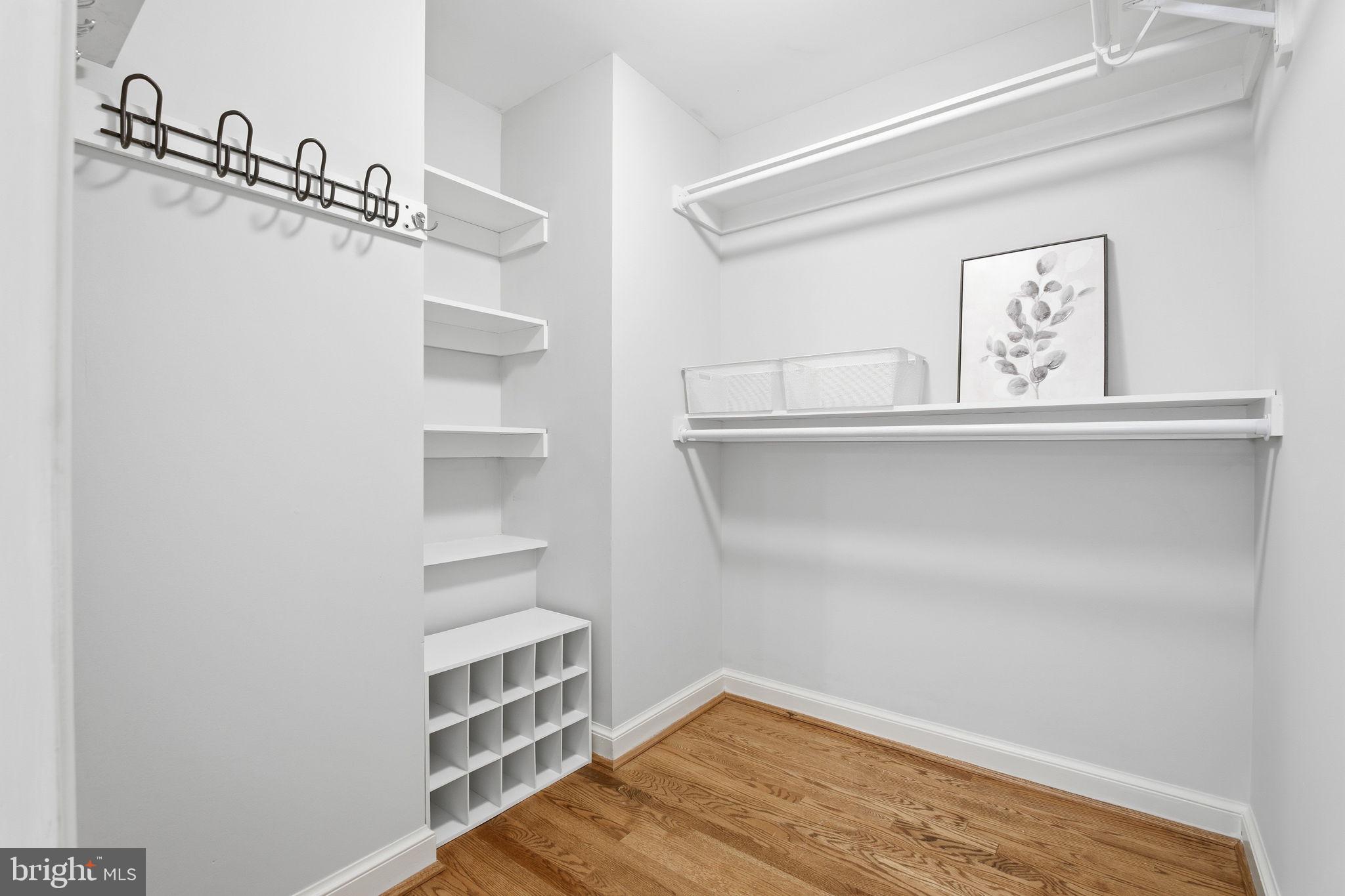 BRINKWOOD ESTATES - Residential