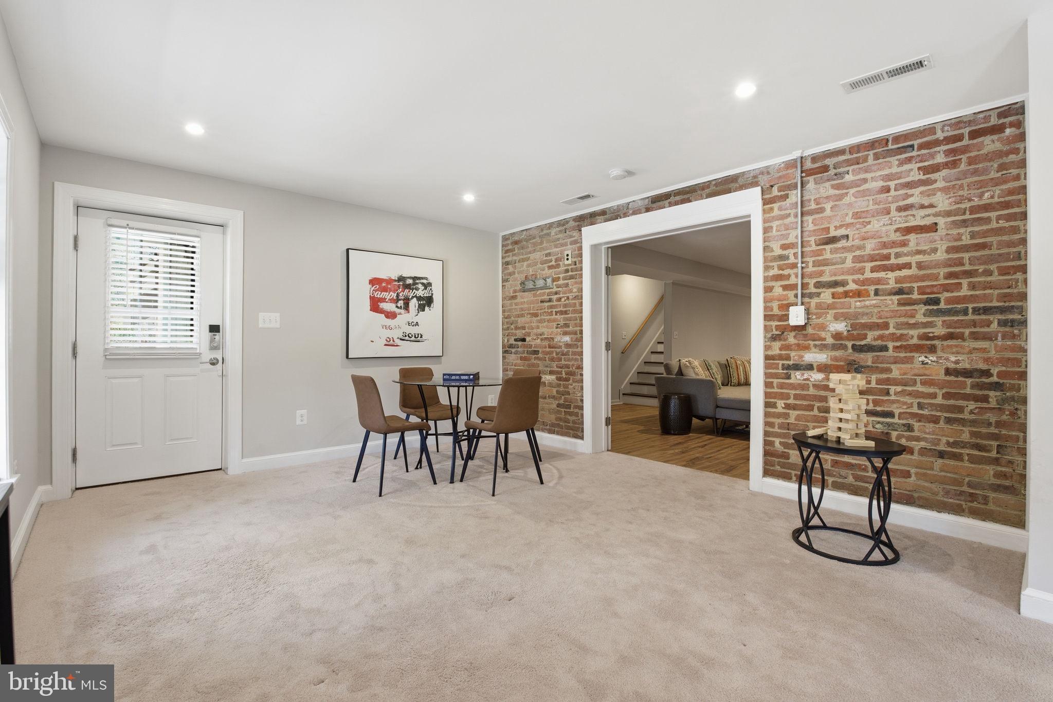 BRINKWOOD ESTATES - Residential