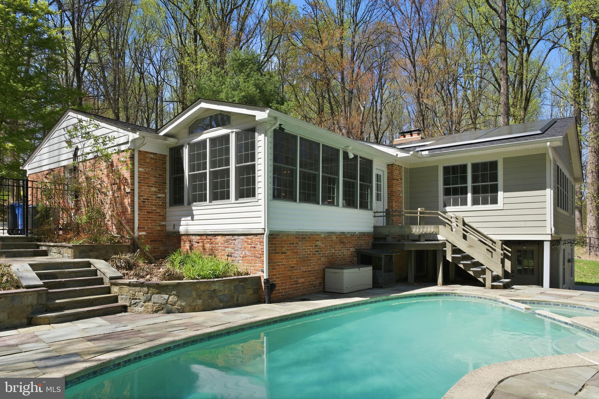 BRINKWOOD ESTATES - Residential