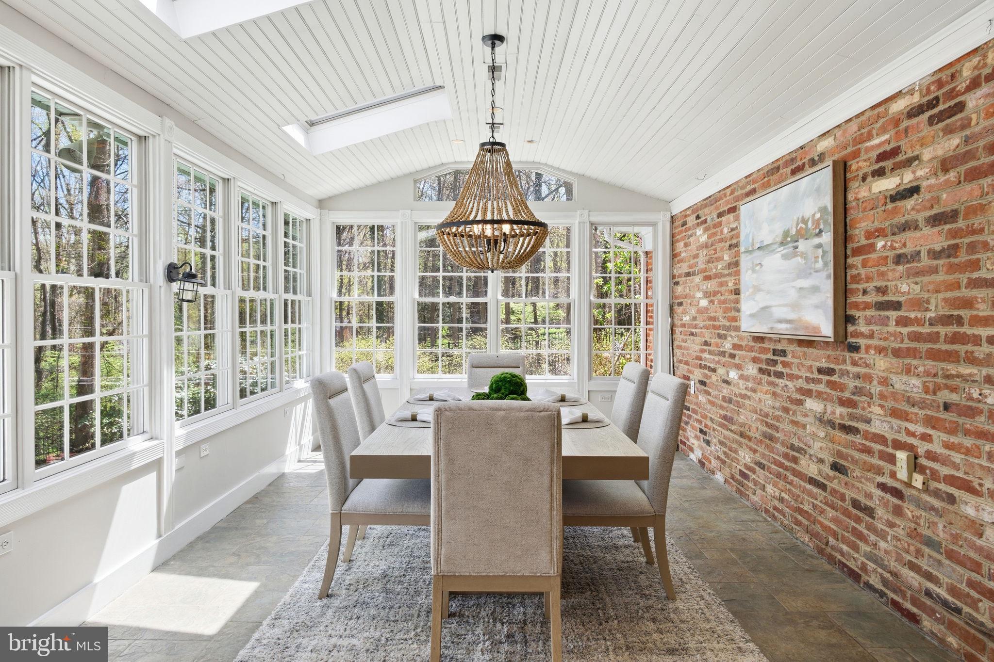 BRINKWOOD ESTATES - Residential