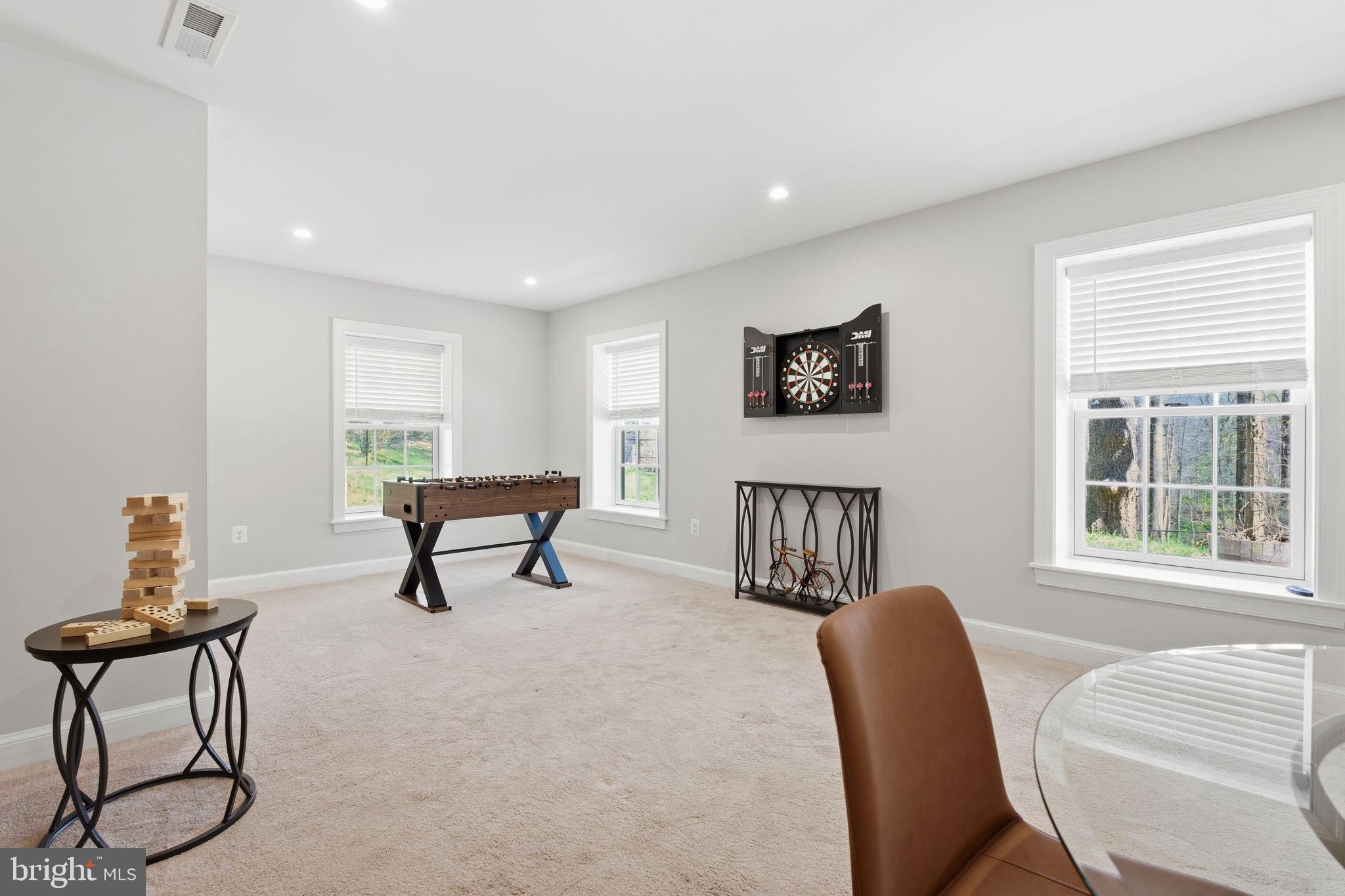 BRINKWOOD ESTATES - Residential