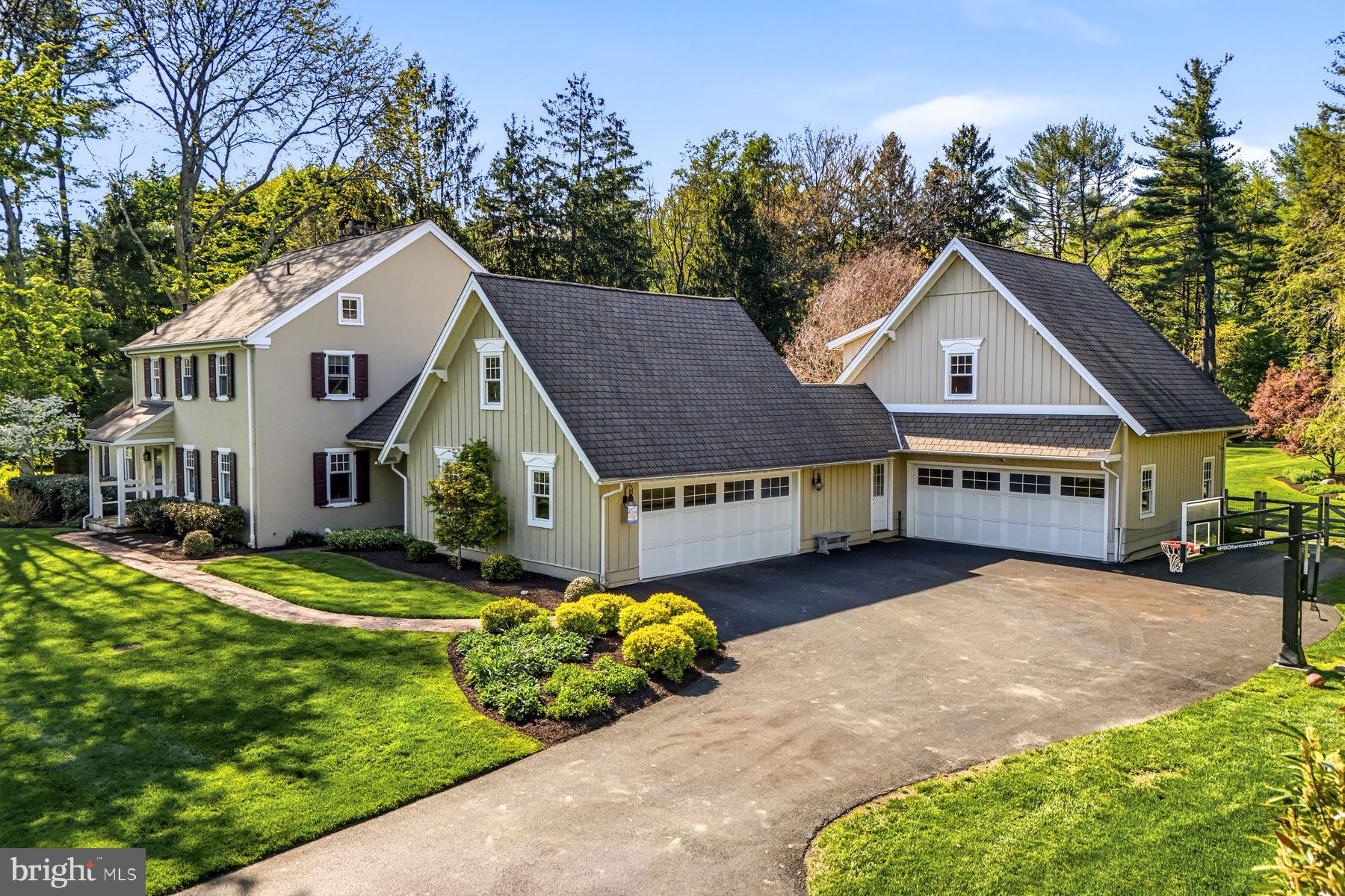 1295 ARGYLE ROAD
