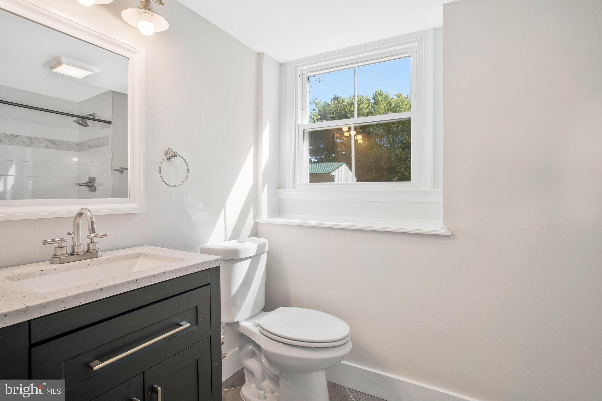 BENTONS PLEASURE - Residential