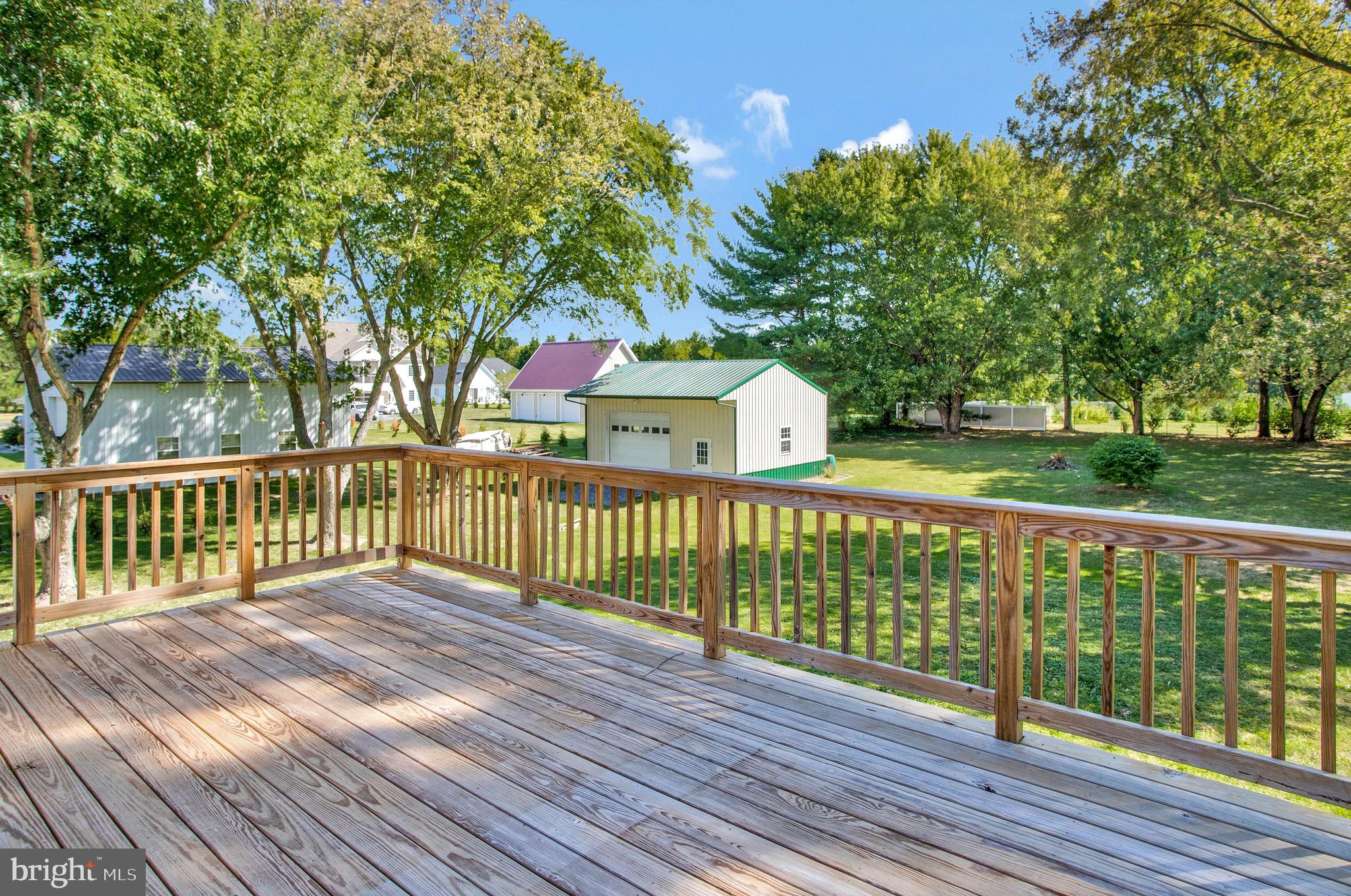 BENTONS PLEASURE - Residential