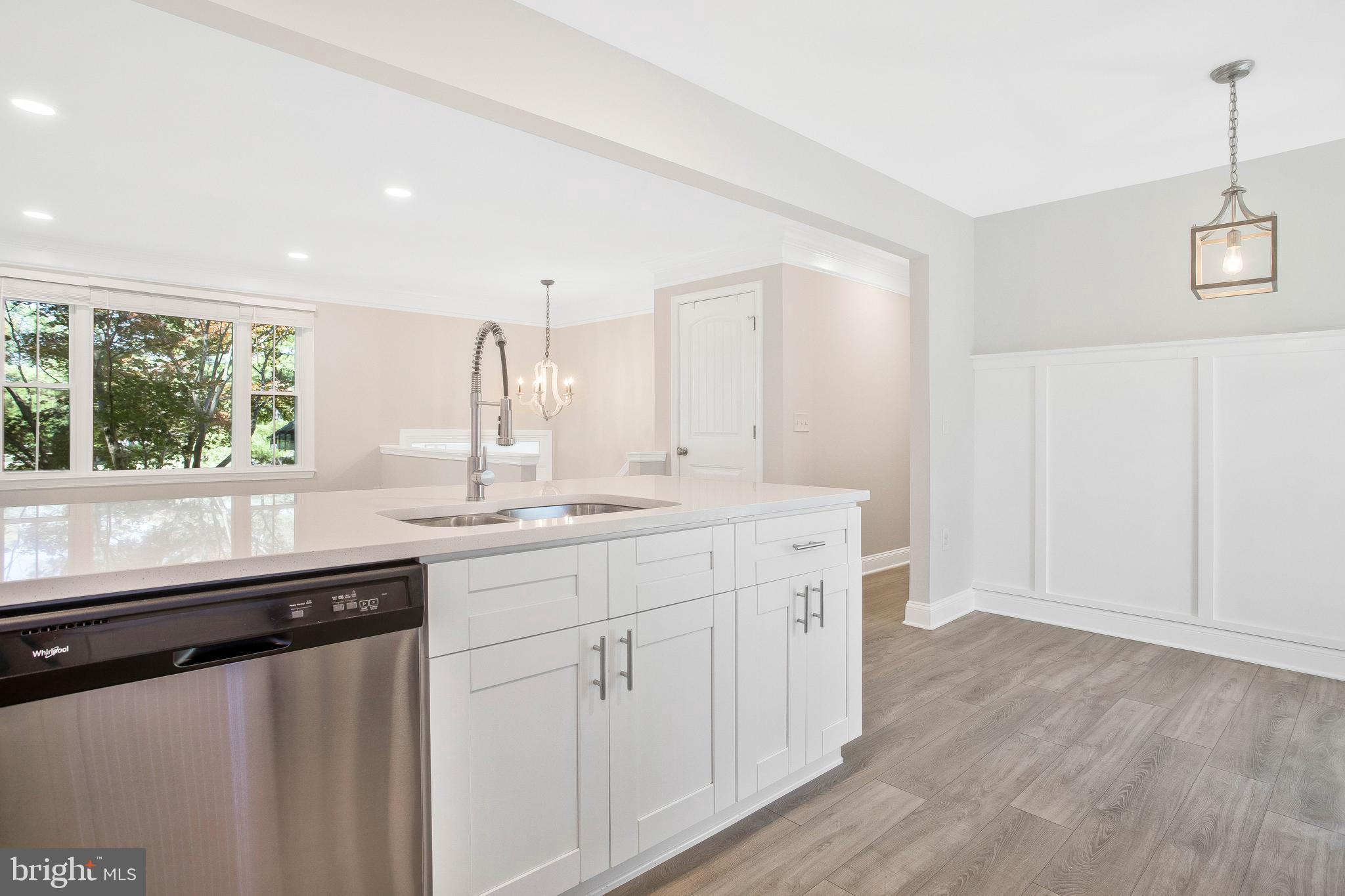 BENTONS PLEASURE - Residential