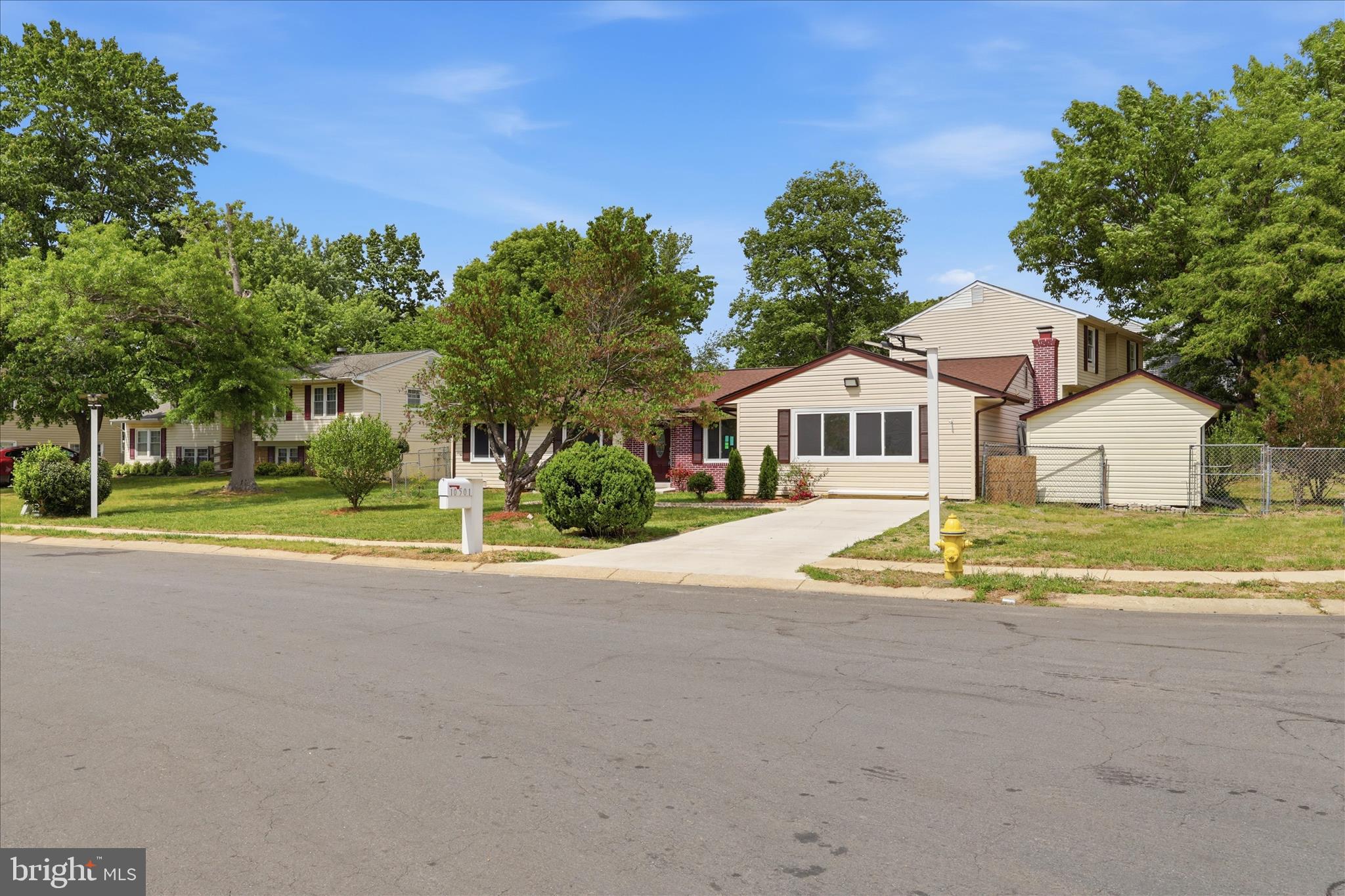 10501 BEECHWOOD DRIVE