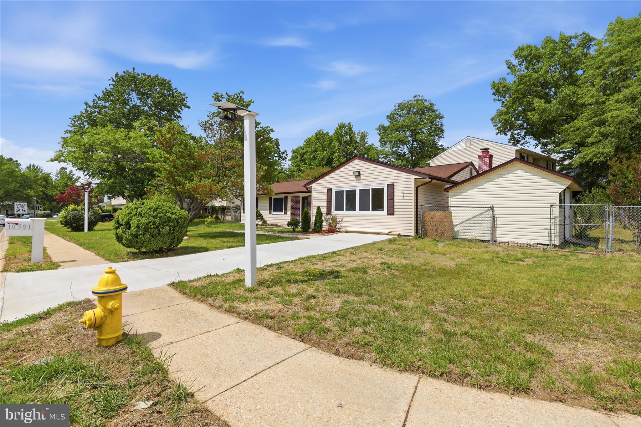10501 BEECHWOOD DRIVE