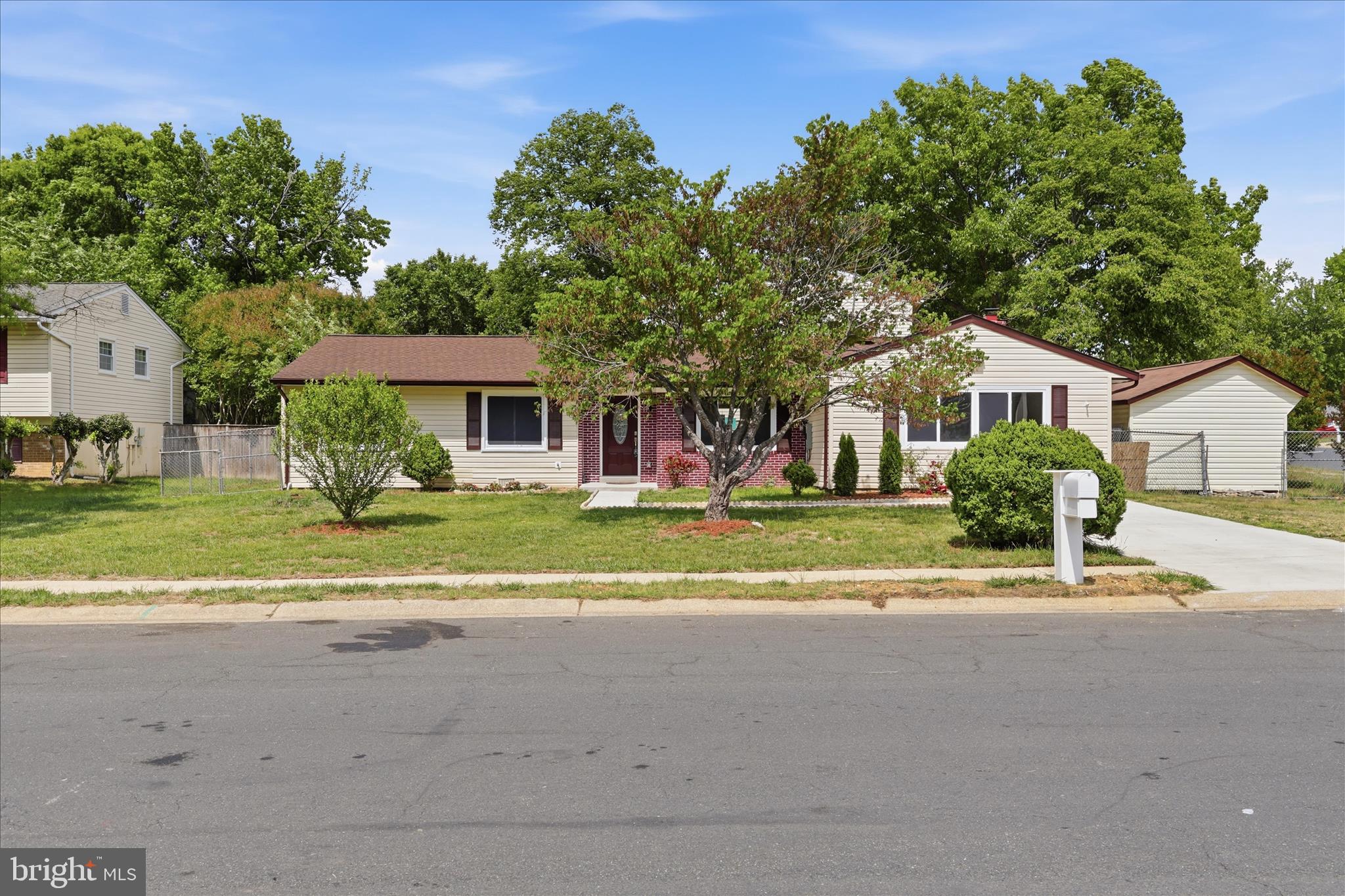 10501 BEECHWOOD DRIVE