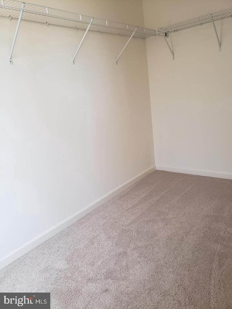 RESIDENCES AT CHERRY HILL - Residential Lease