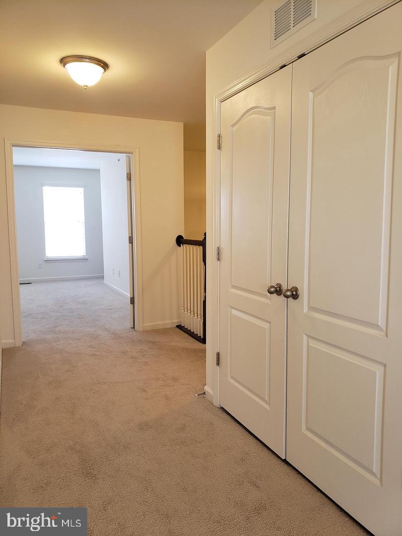 RESIDENCES AT CHERRY HILL - Residential Lease