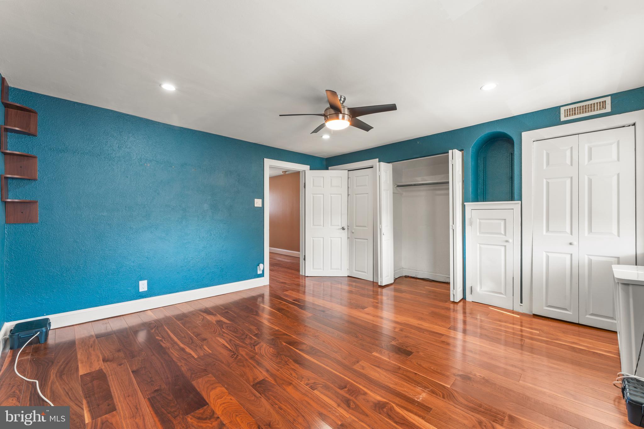 BELLA VISTA - Residential