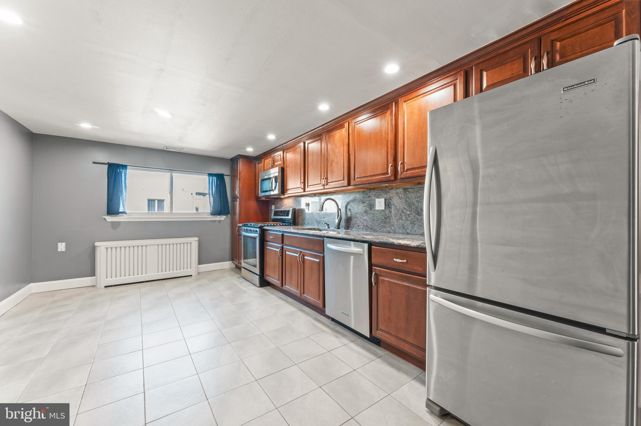 BELLA VISTA - Residential