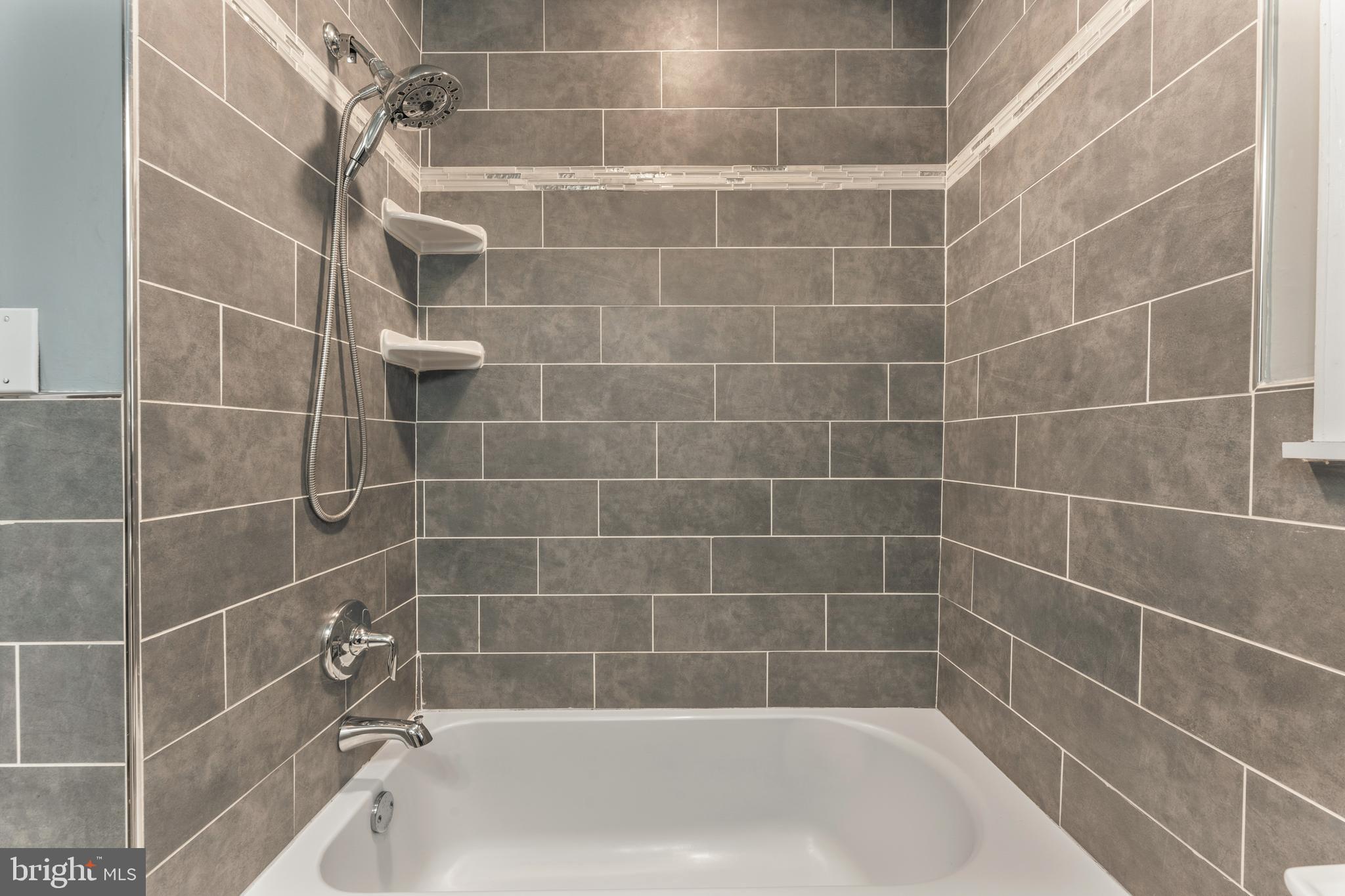 BELLA VISTA - Residential