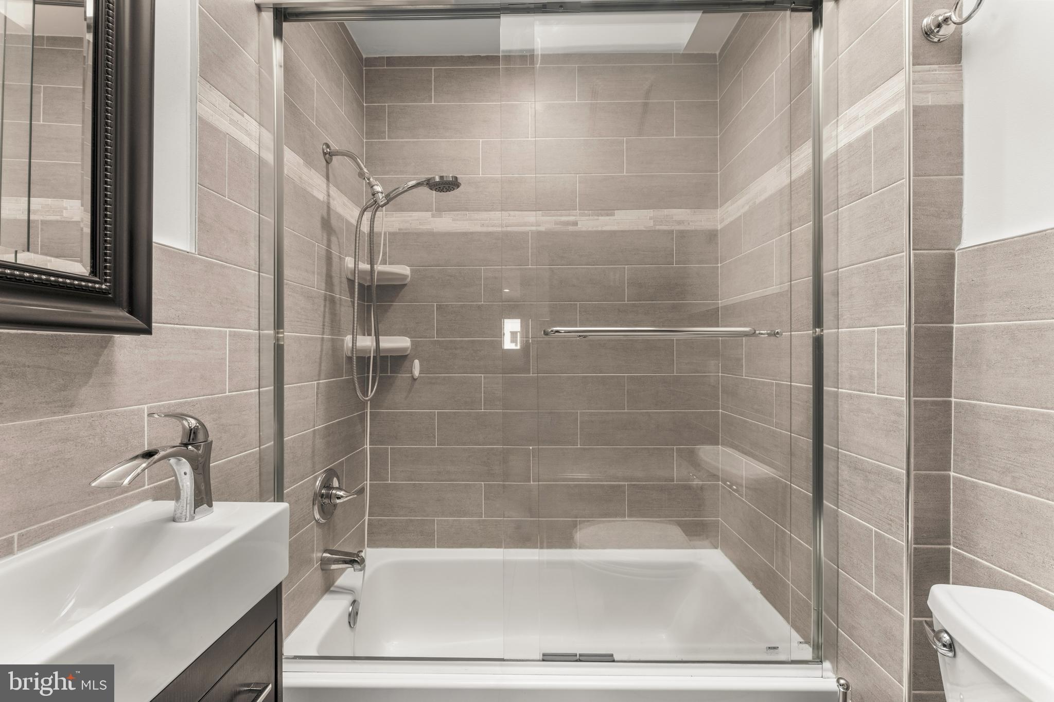 BELLA VISTA - Residential