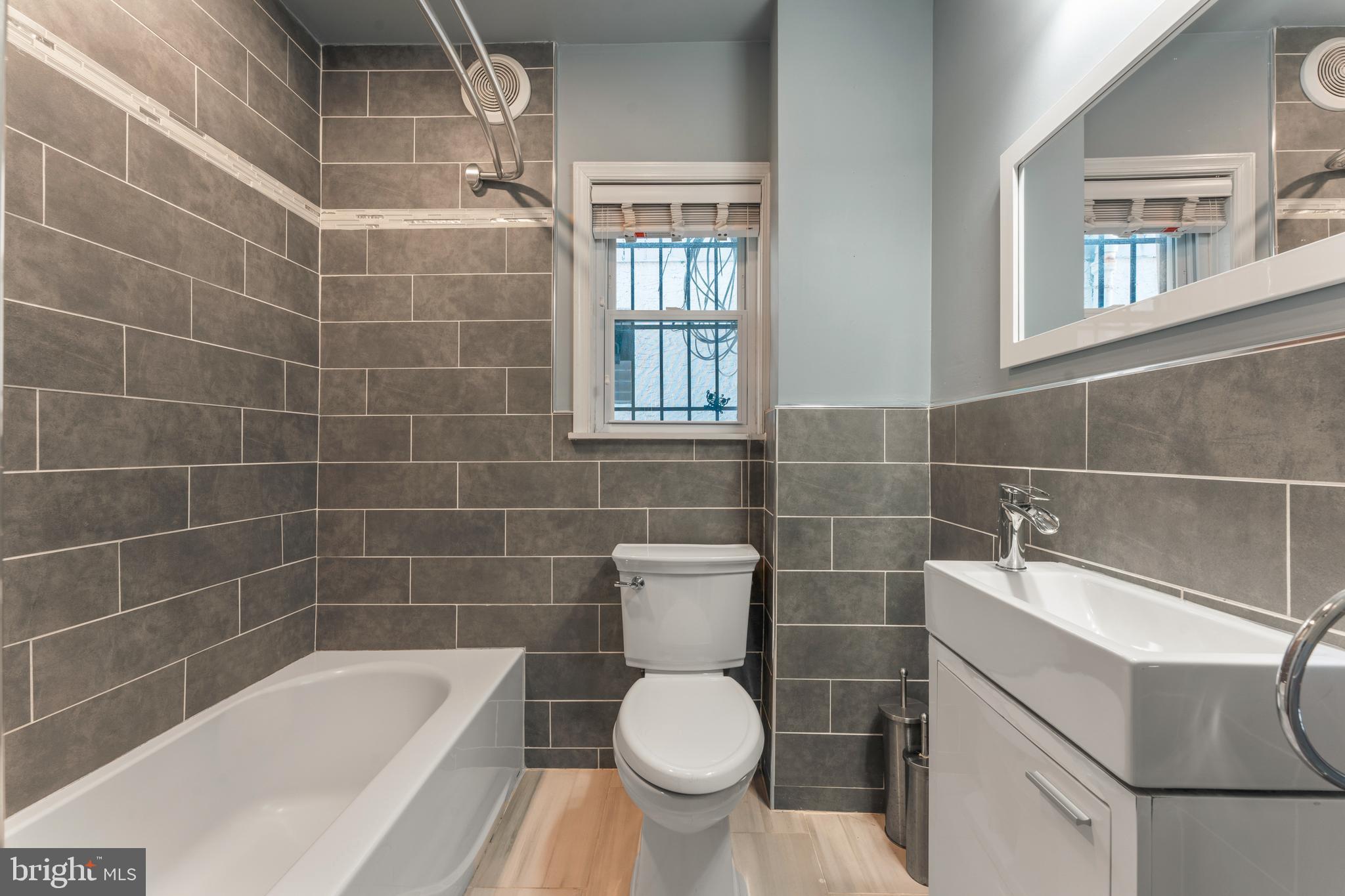 BELLA VISTA - Residential