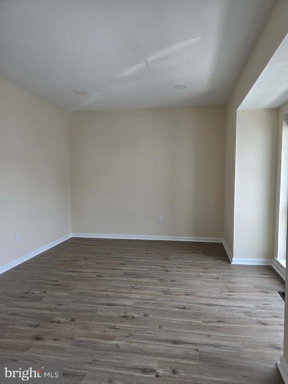 EAGLE RIDGE - Residential