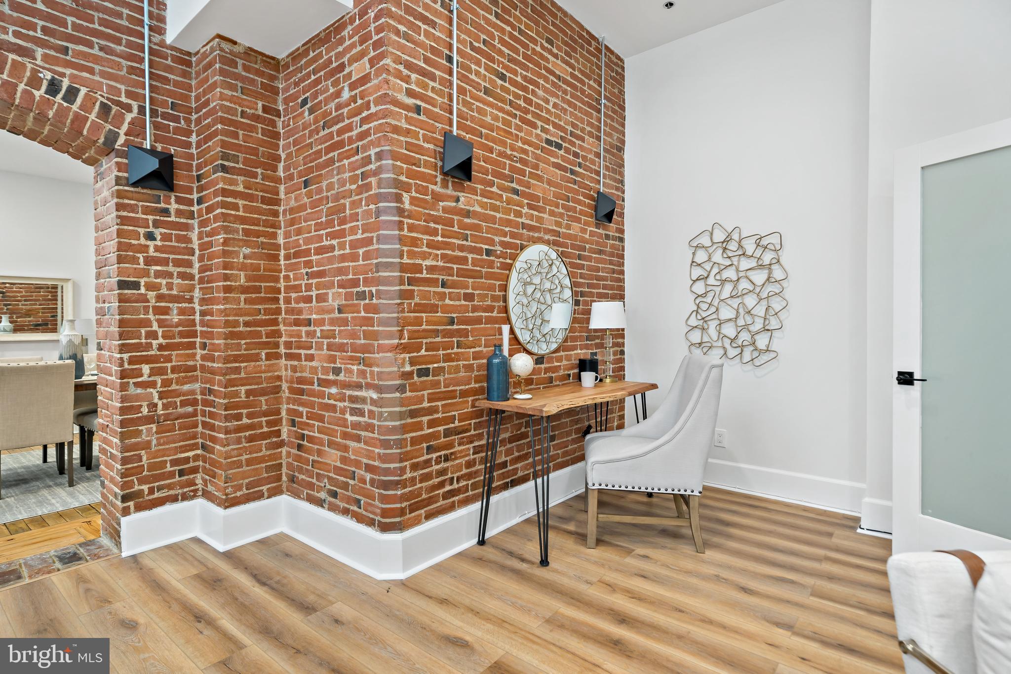 OLD CITY - Residential Lease