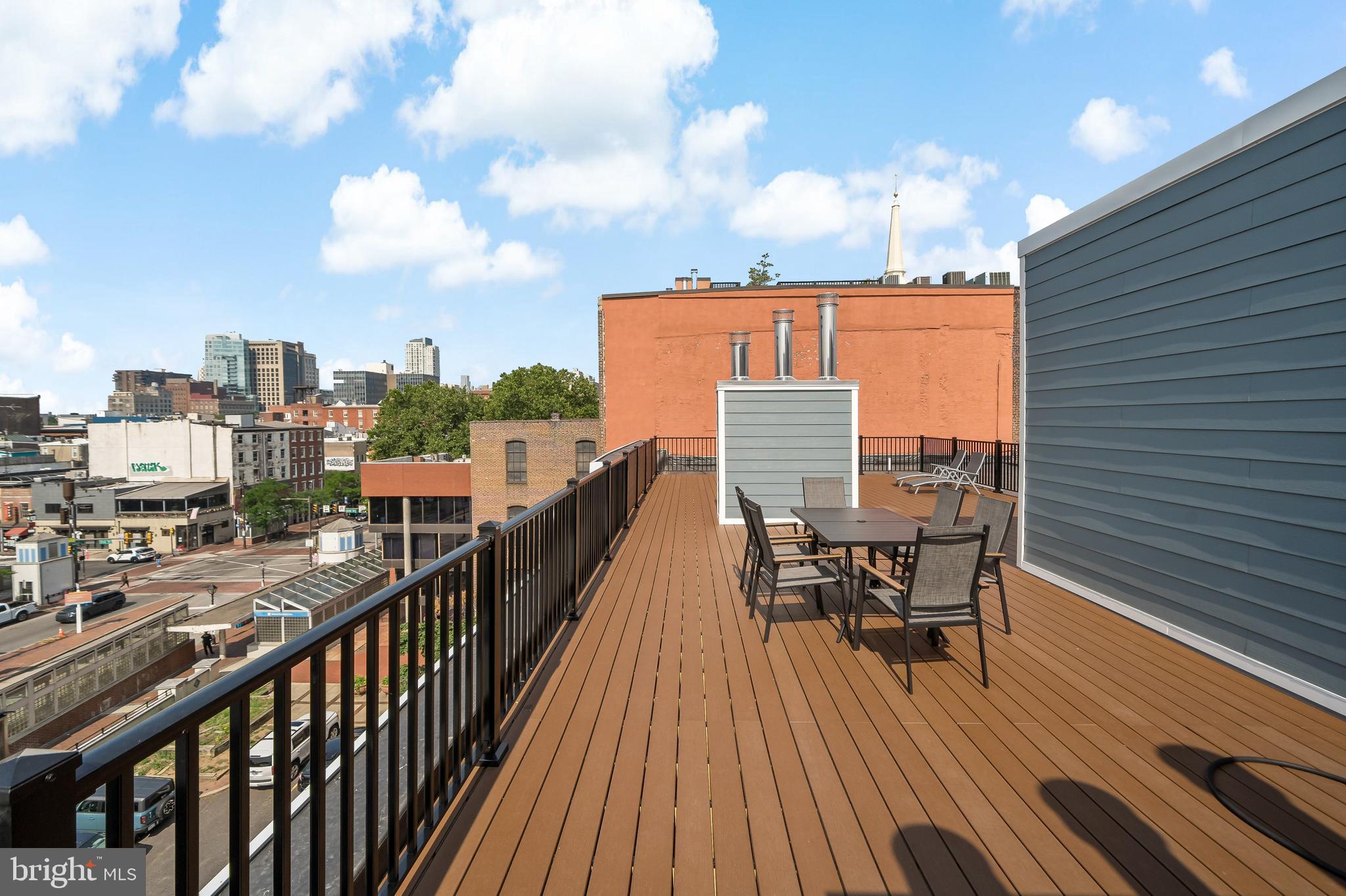 OLD CITY - Residential Lease