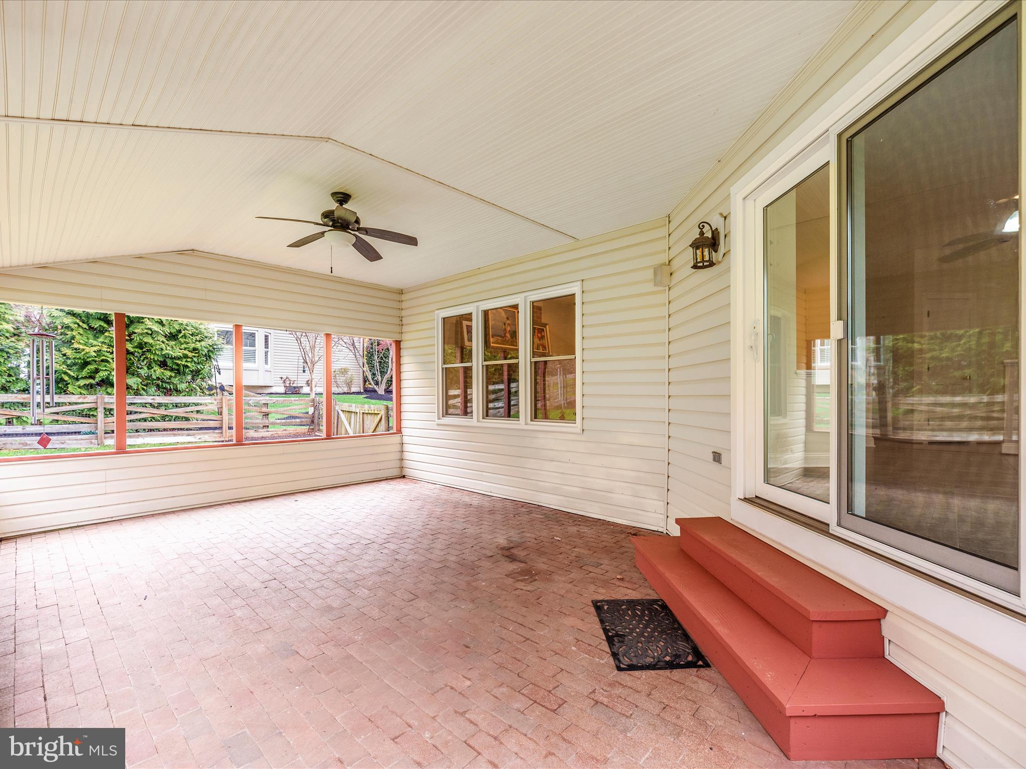 TWIN RIDGE - Residential