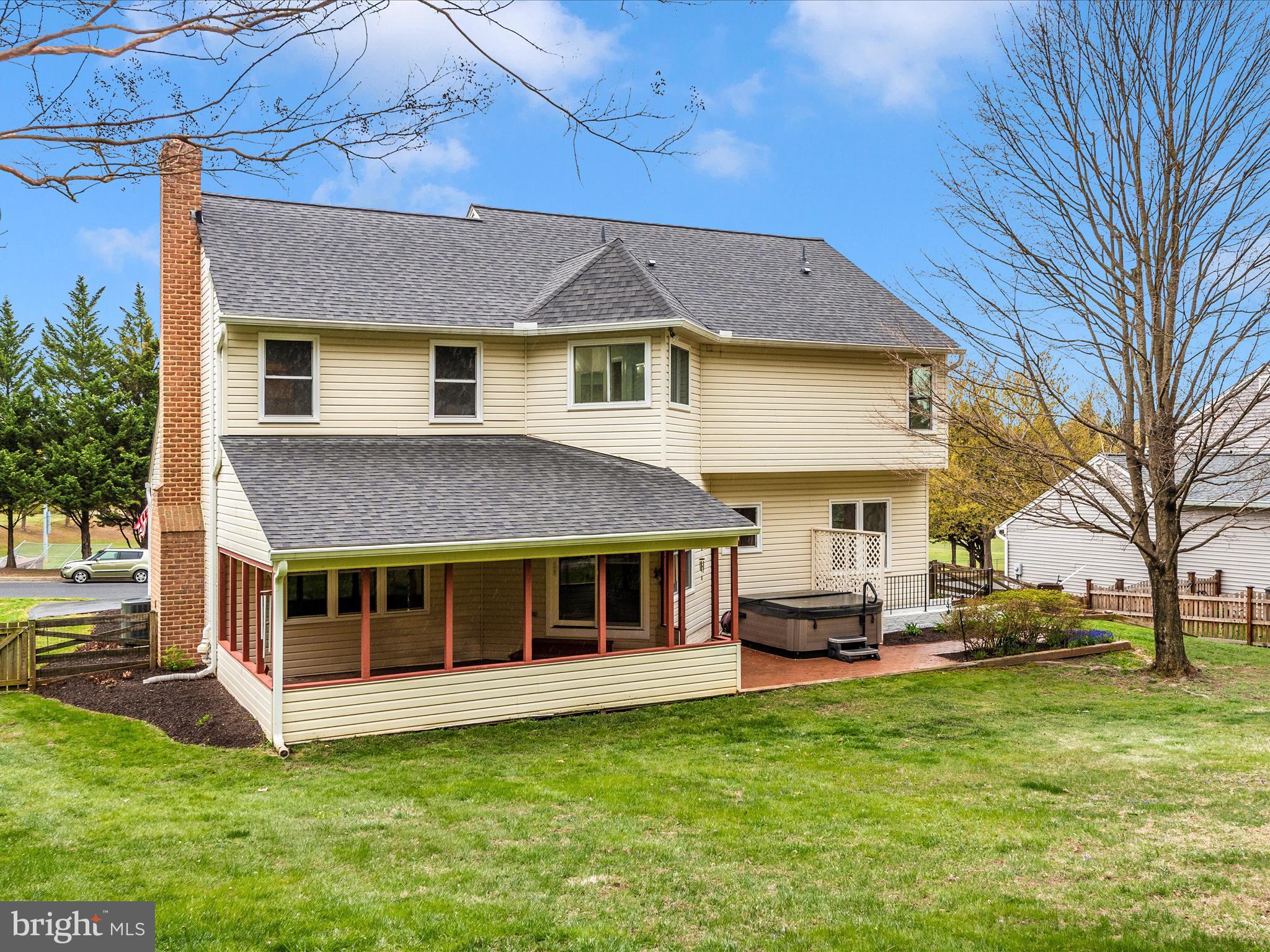 TWIN RIDGE - Residential