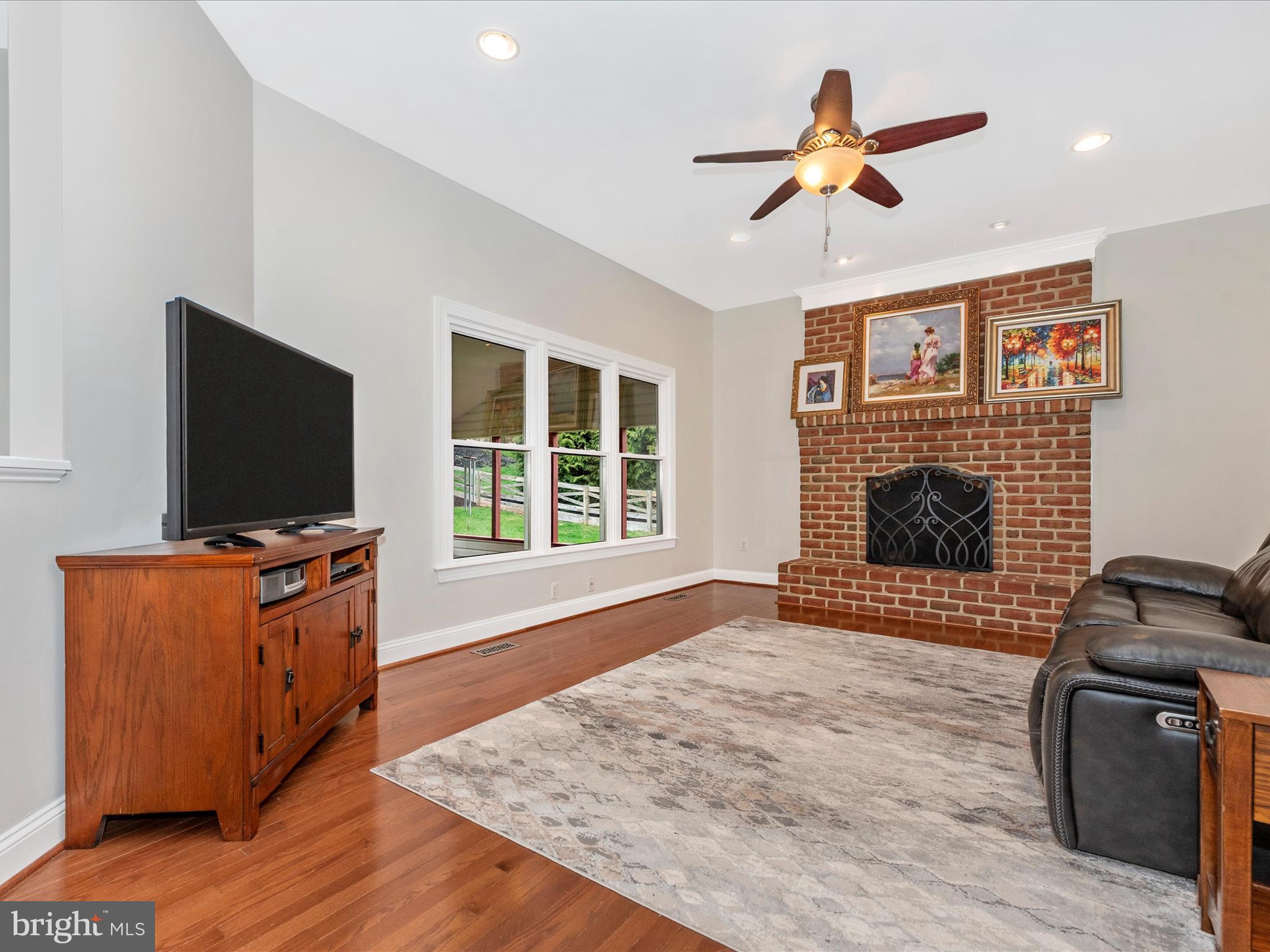 TWIN RIDGE - Residential