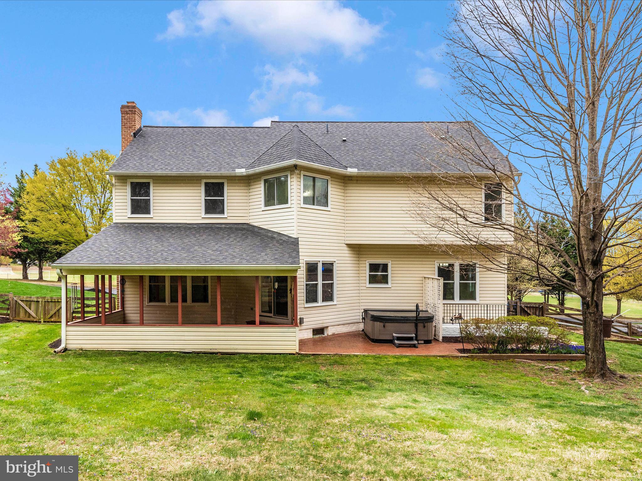 TWIN RIDGE - Residential