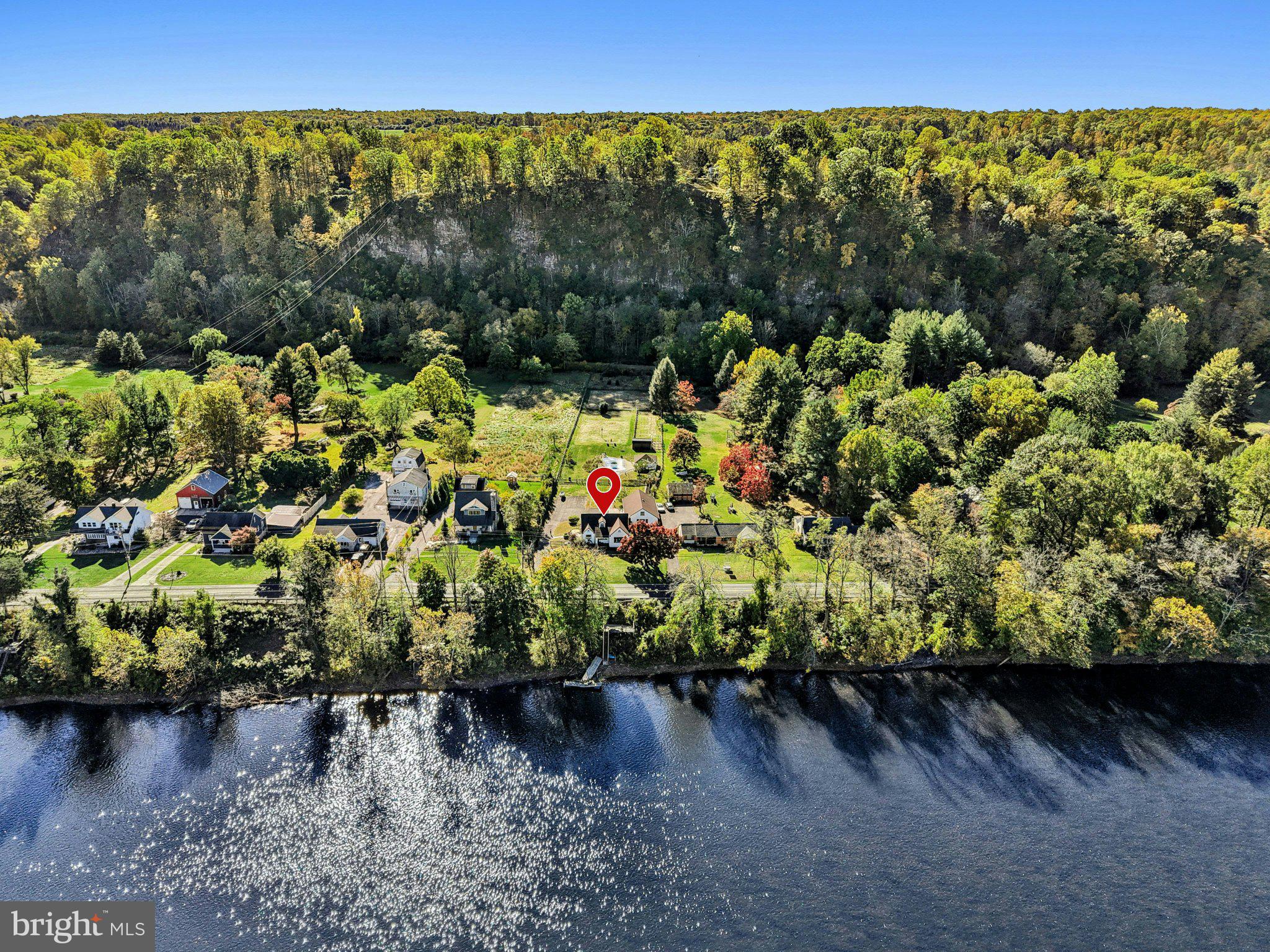 1237 RIVER ROAD