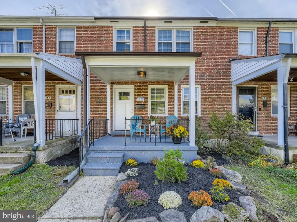 IDLEWOOD - Residential