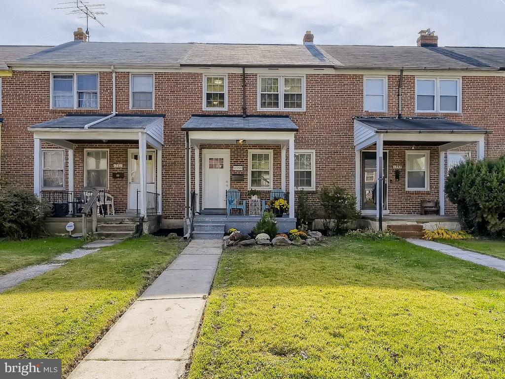 IDLEWOOD - Residential