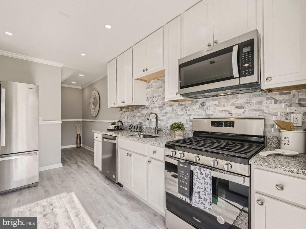 IDLEWOOD - Residential