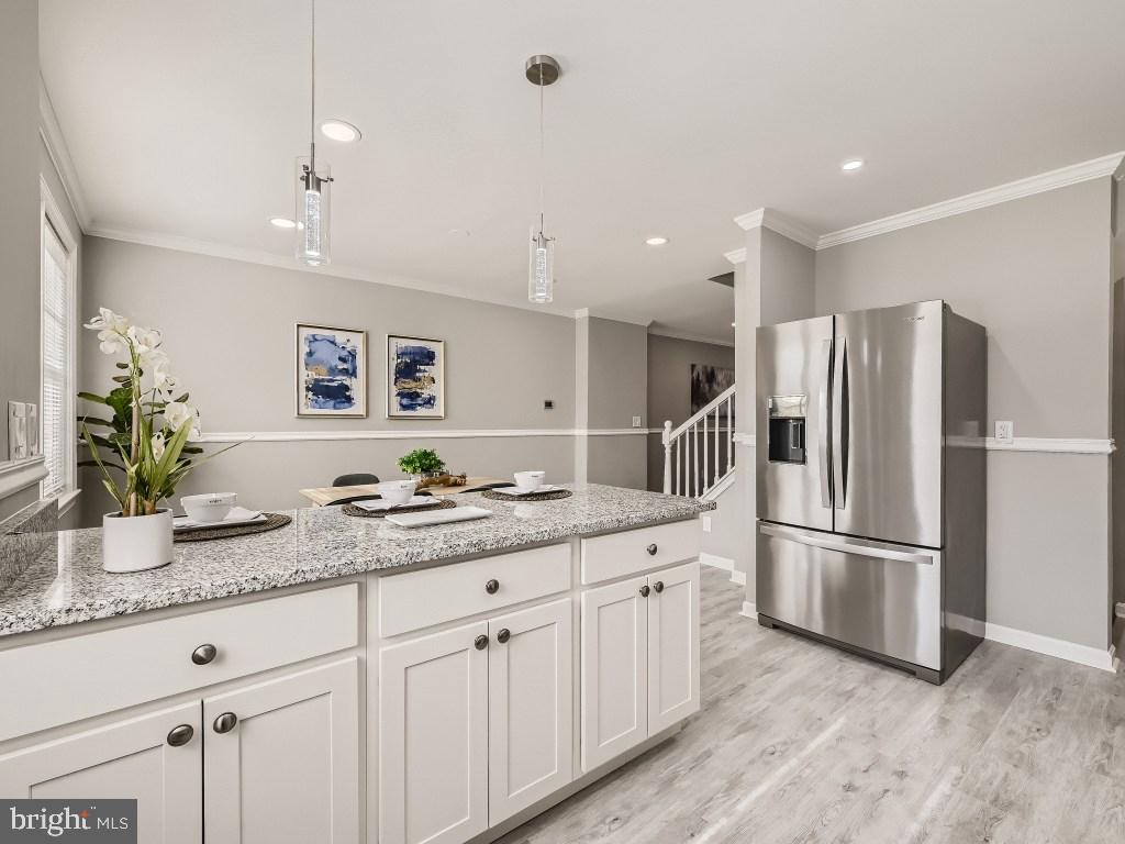 IDLEWOOD - Residential