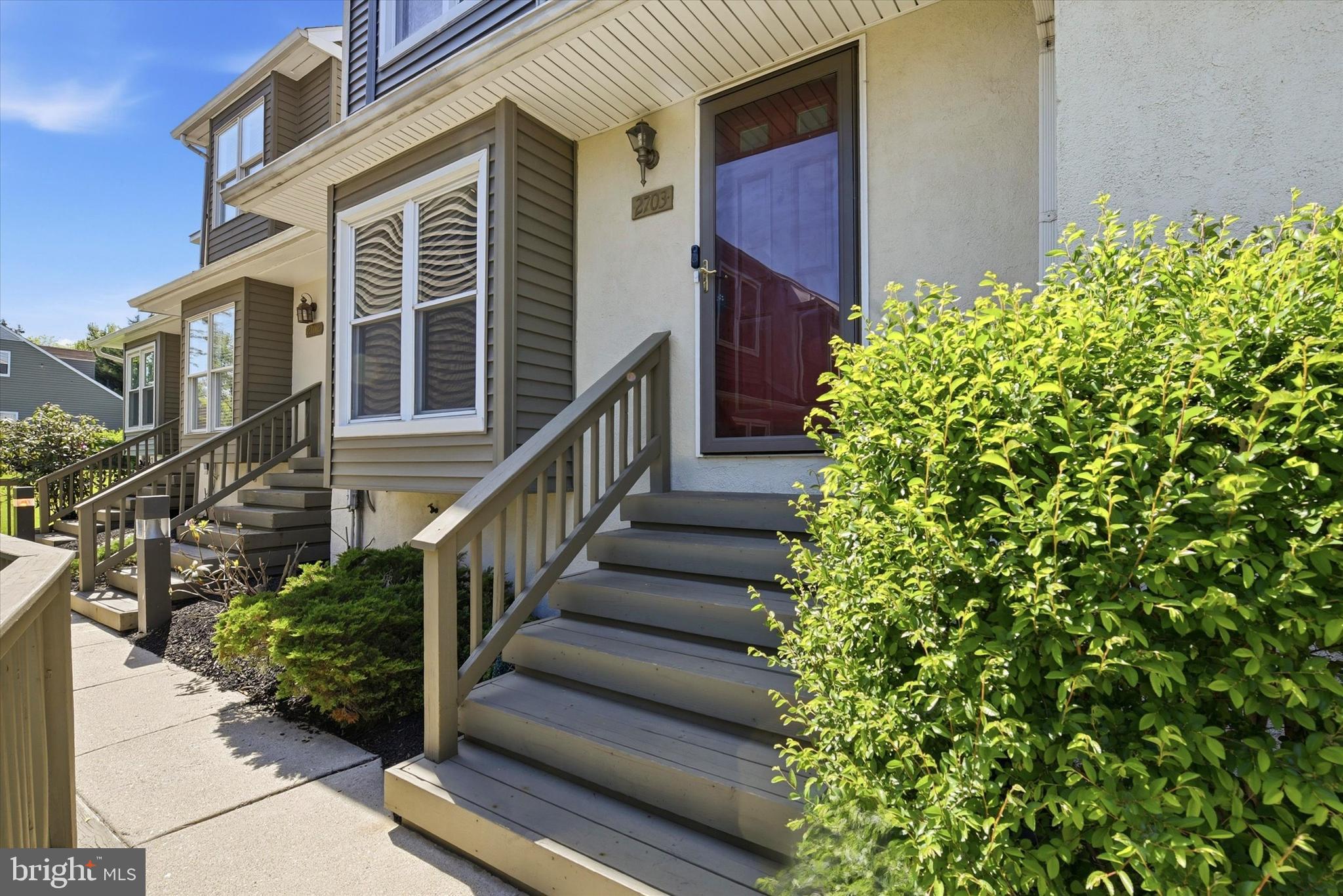 LIONGATE - Residential