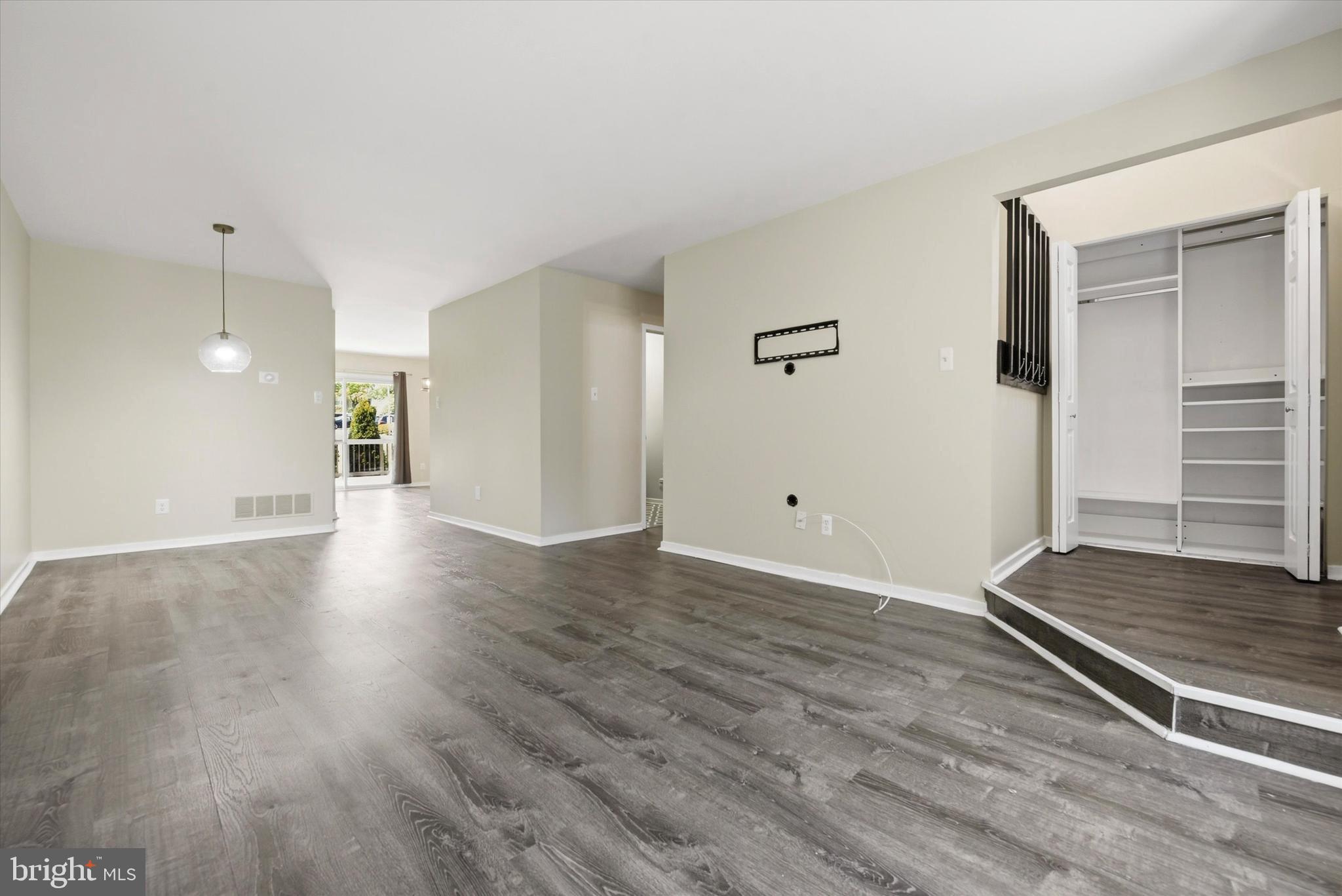 LIONGATE - Residential