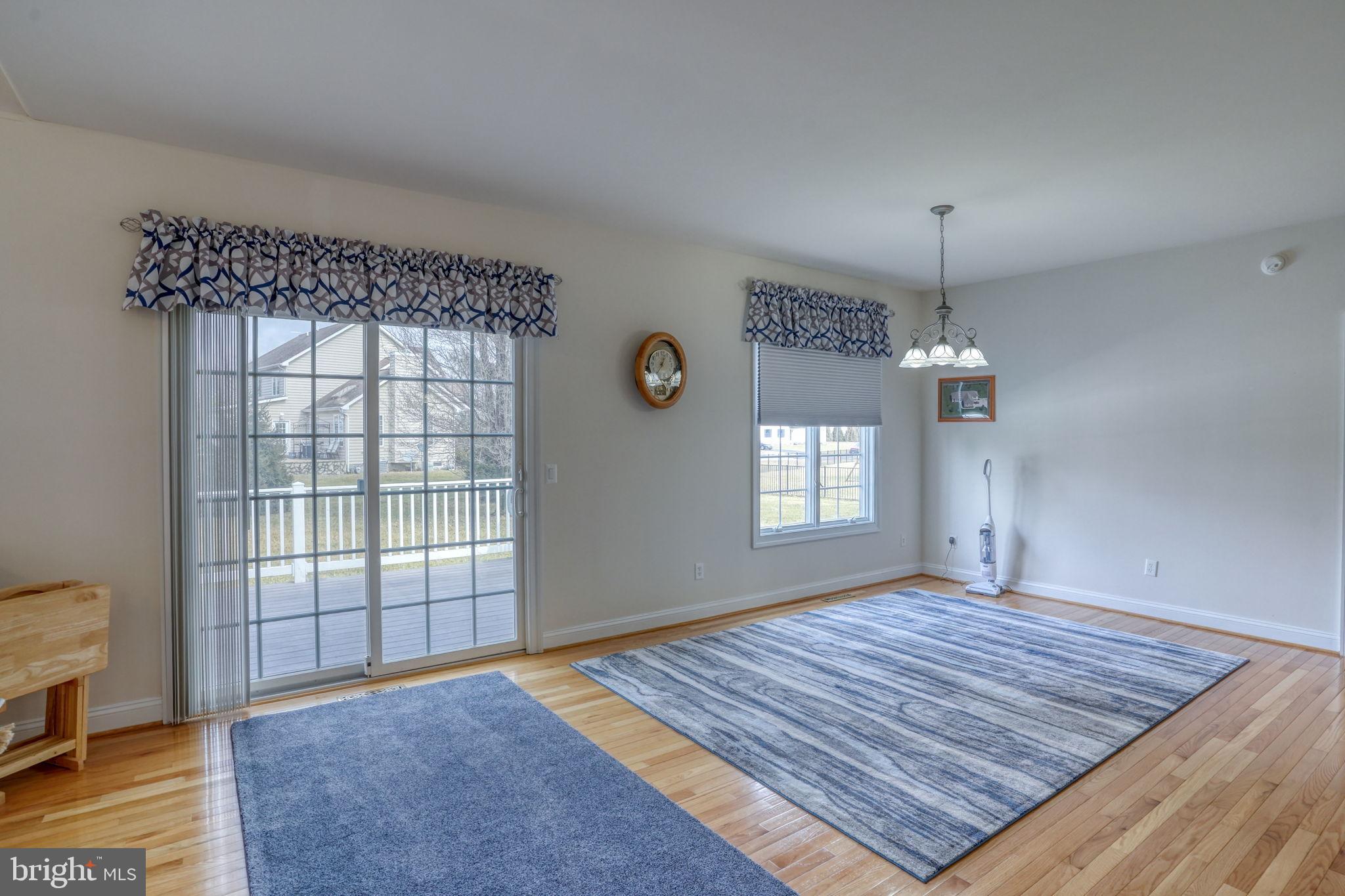 ROCKLAND HILLS - Residential