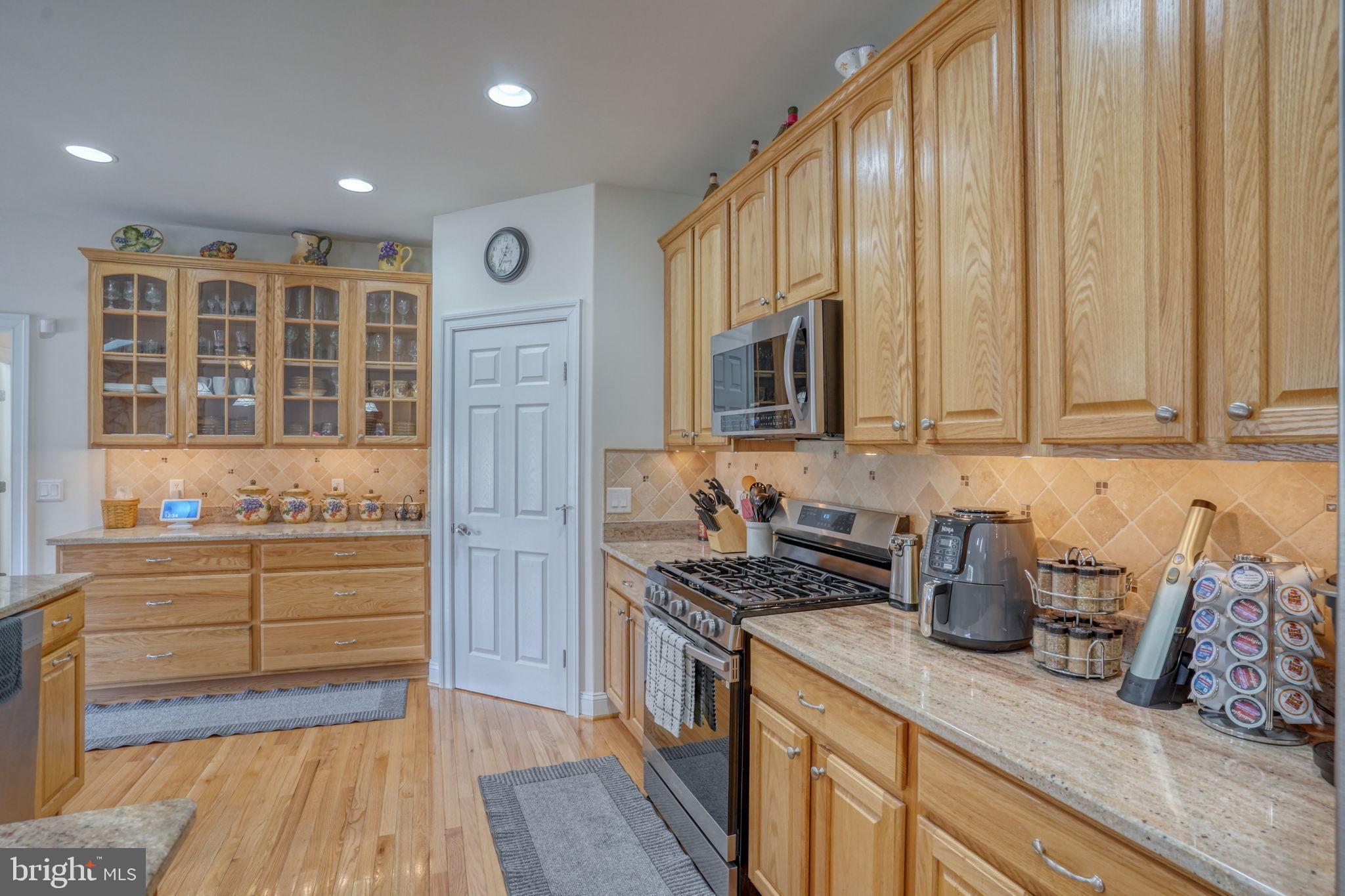 ROCKLAND HILLS - Residential