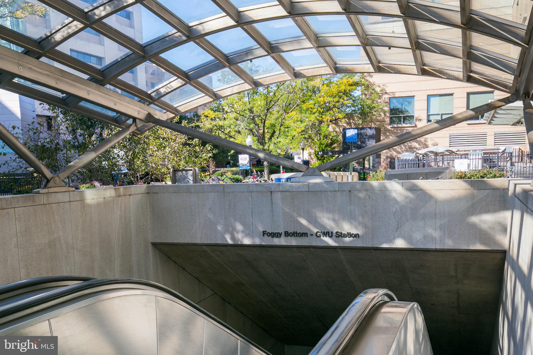 FOGGY BOTTOM - Residential Lease