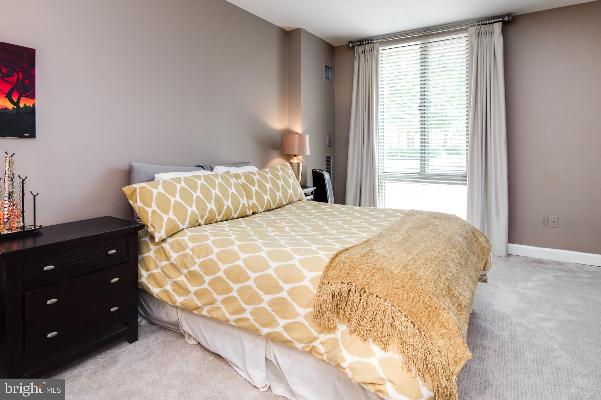 FOGGY BOTTOM - Residential Lease