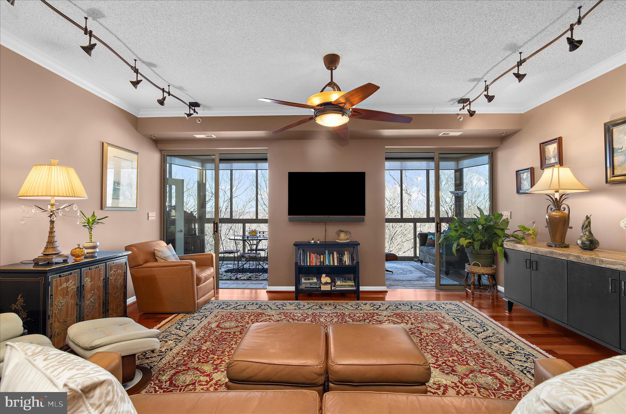 THE RESERVE AT HERITAGE HARBOUR - Residential