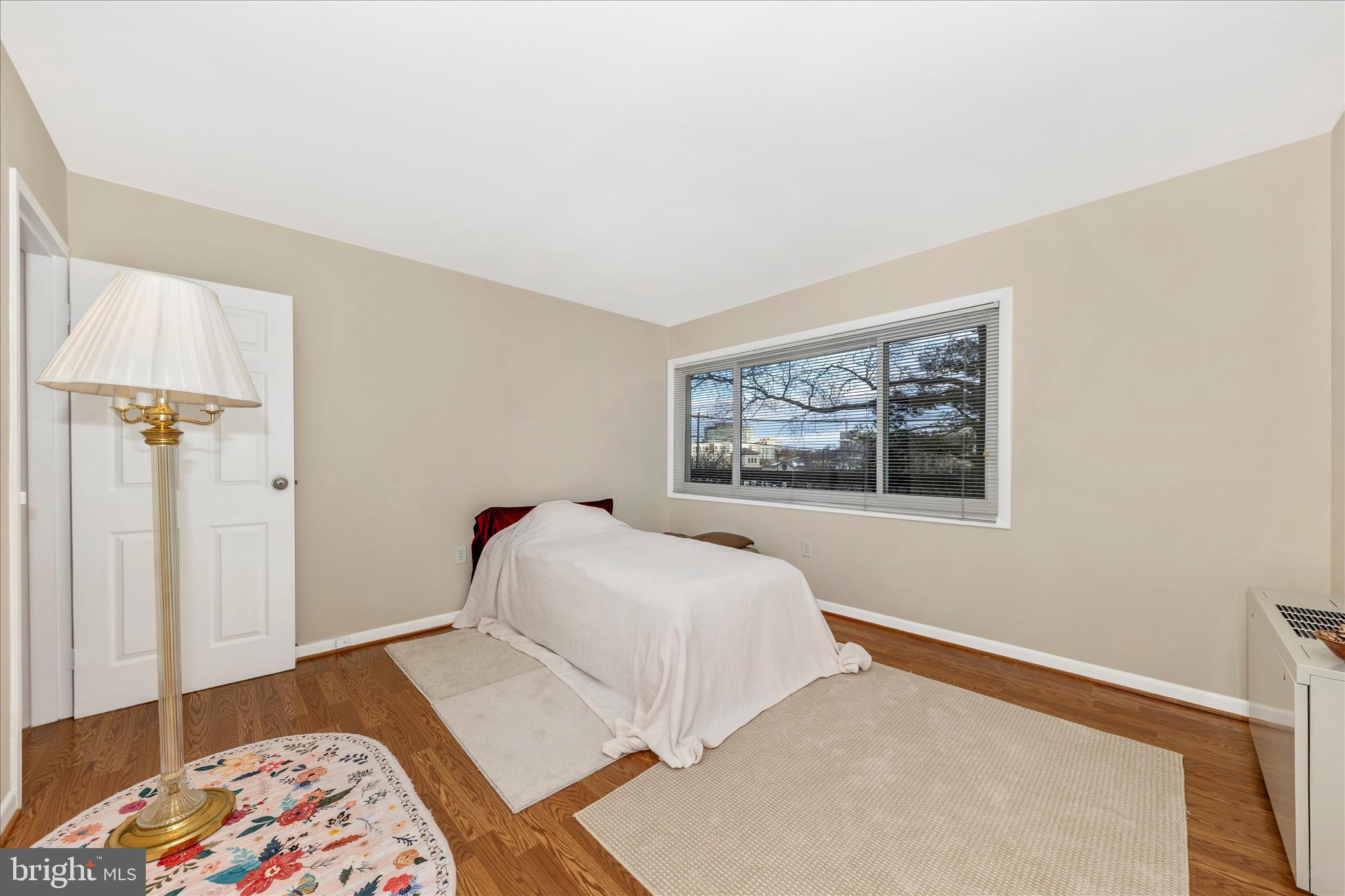 WEST SPRING - Residential