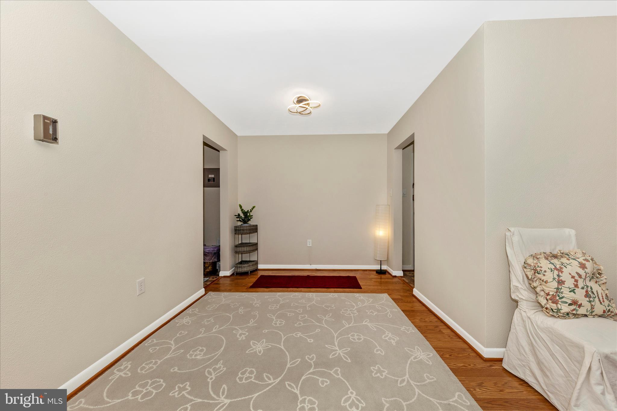 WEST SPRING - Residential